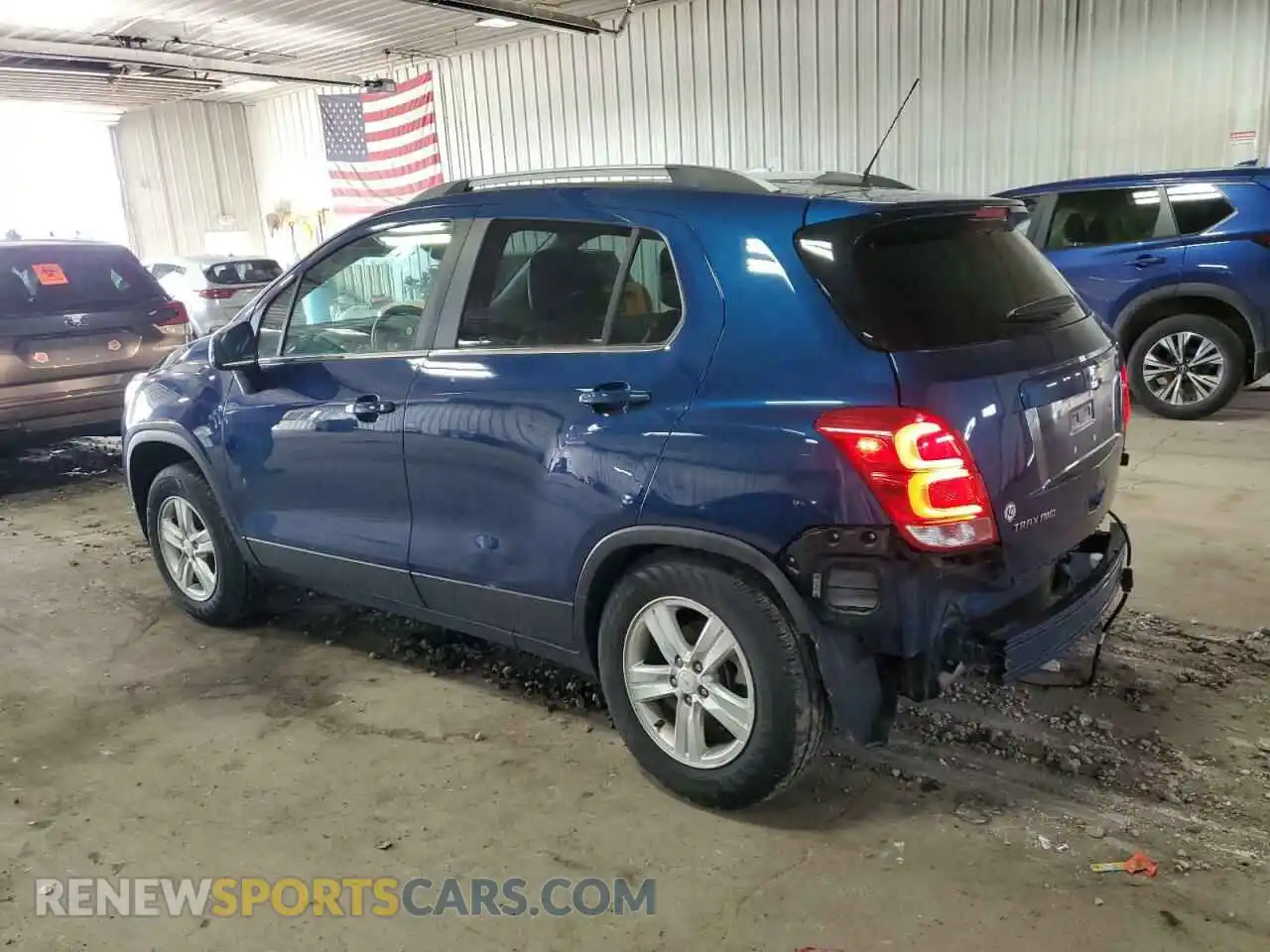 2 Photograph of a damaged car KL7CJPSB3LB330688 CHEVROLET TRAX 2020