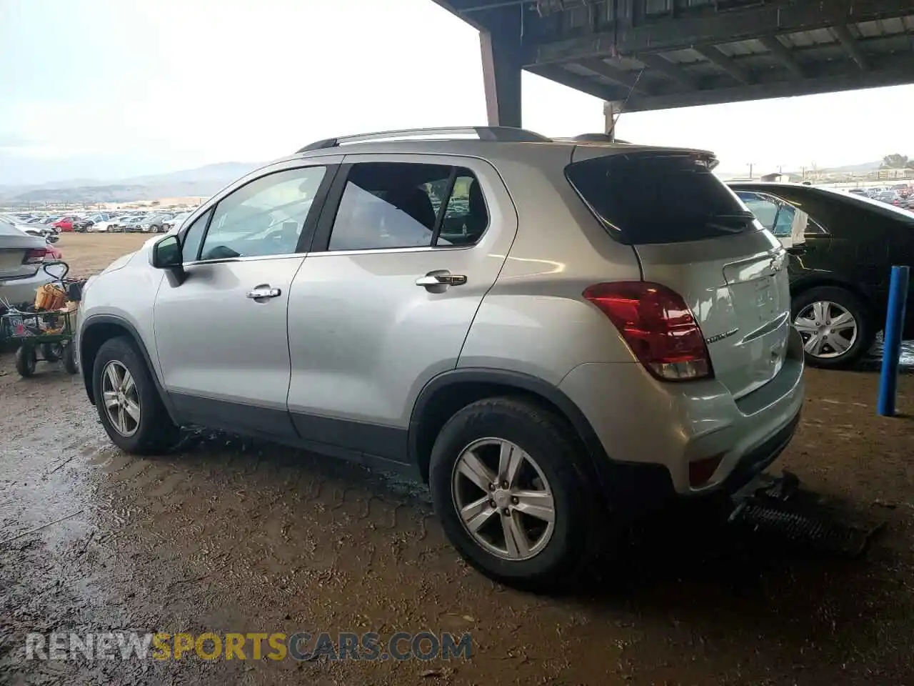 2 Photograph of a damaged car KL7CJPSB4LB007833 CHEVROLET TRAX 2020