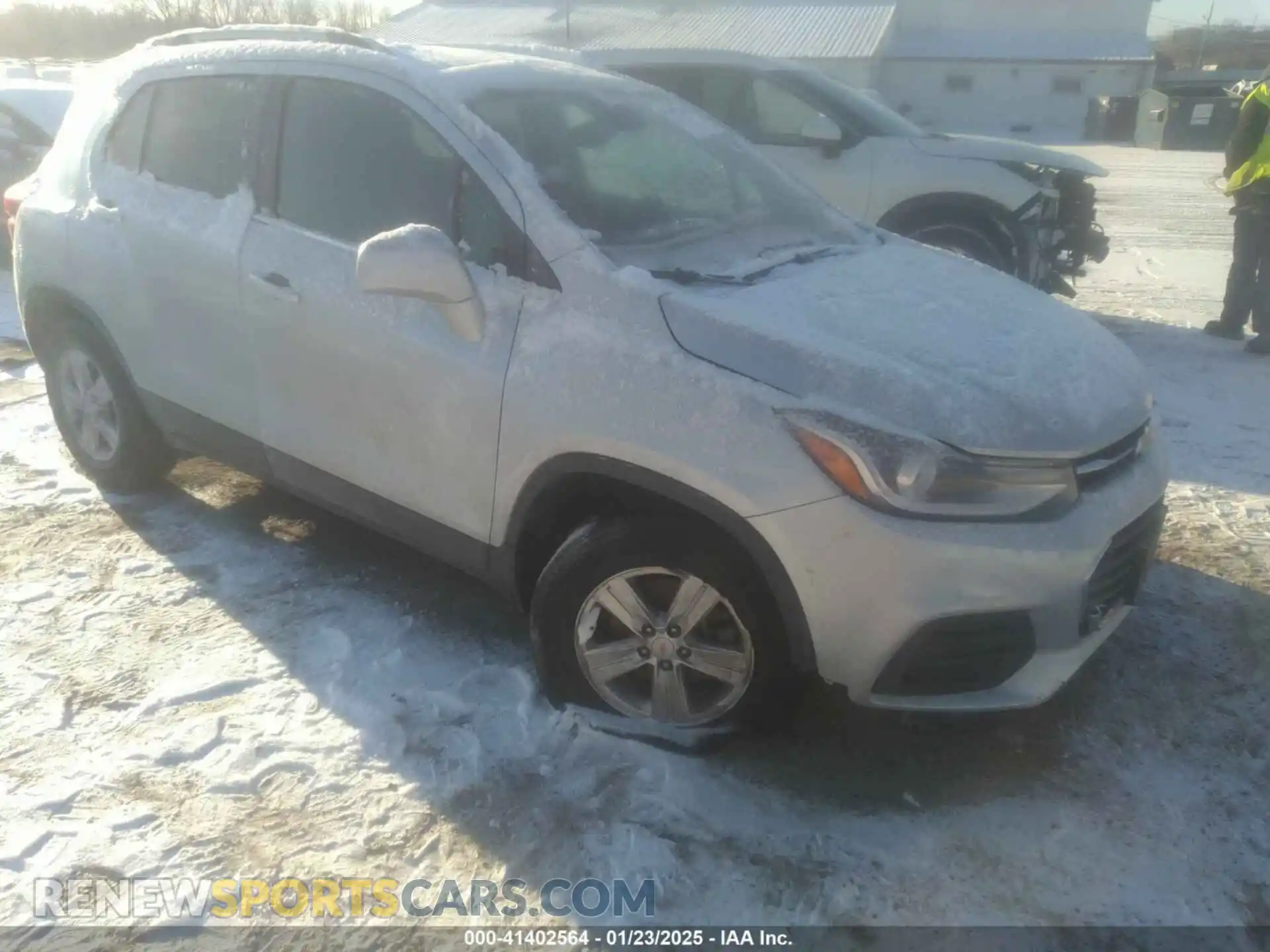 1 Photograph of a damaged car KL7CJPSB4LB319599 CHEVROLET TRAX 2020