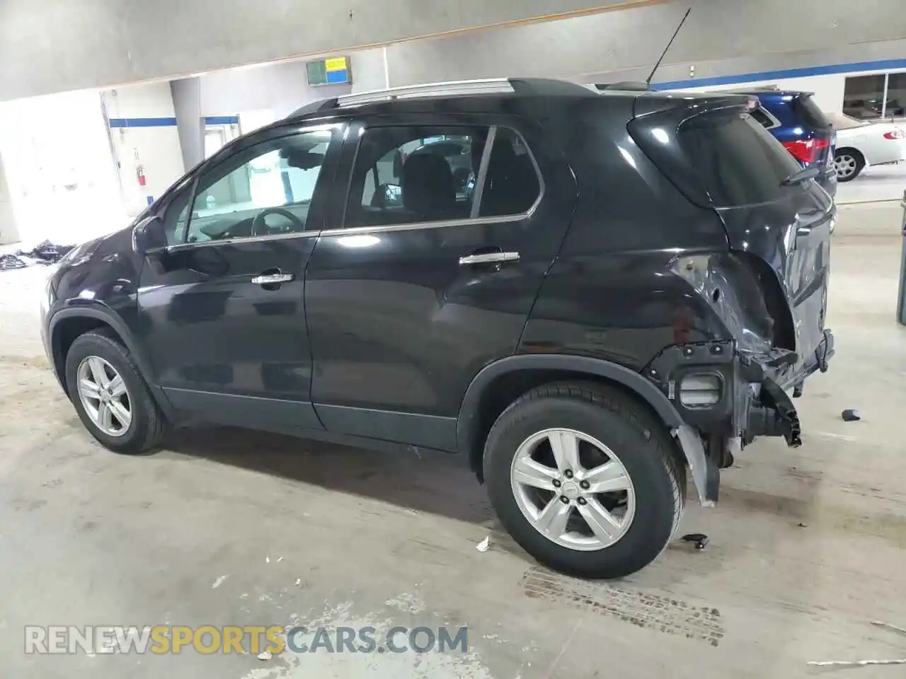 2 Photograph of a damaged car KL7CJPSB5LB026116 CHEVROLET TRAX 2020