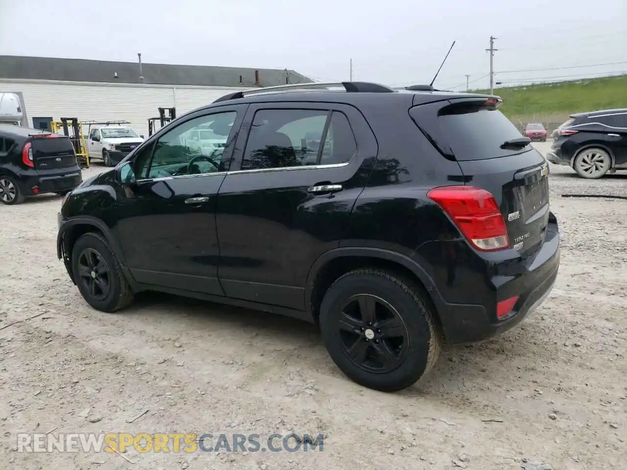 2 Photograph of a damaged car KL7CJPSB5LB090267 CHEVROLET TRAX 2020