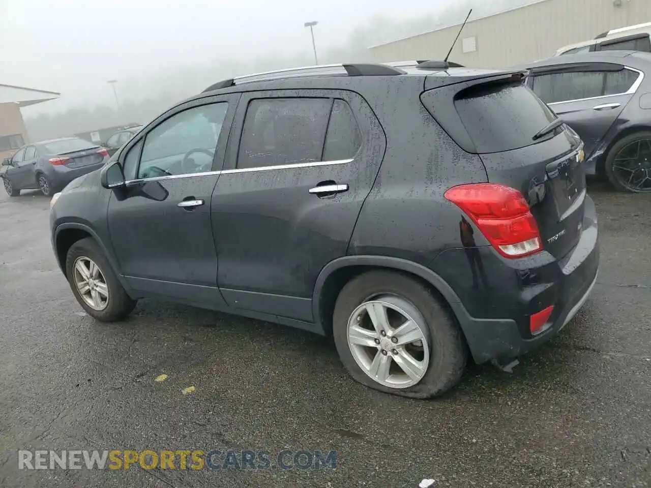 2 fotografías del automóvil dañado KL7CJPSB9LB061838 CHEVROLET TRAX 2020