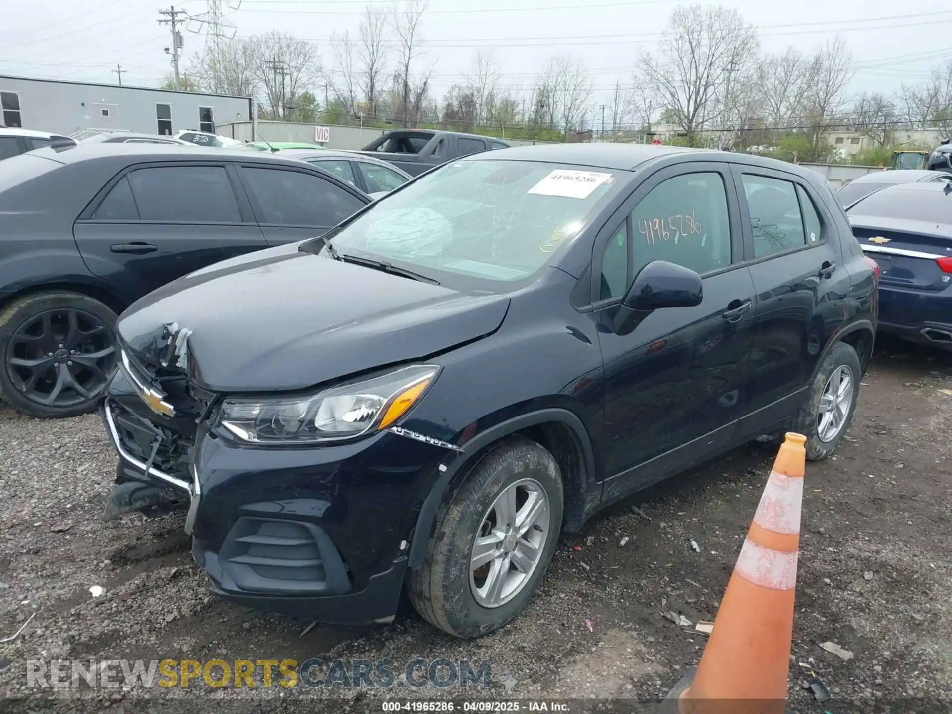 2 fotografías del automóvil dañado KL7CJKSB1MB319077 CHEVROLET TRAX 2021