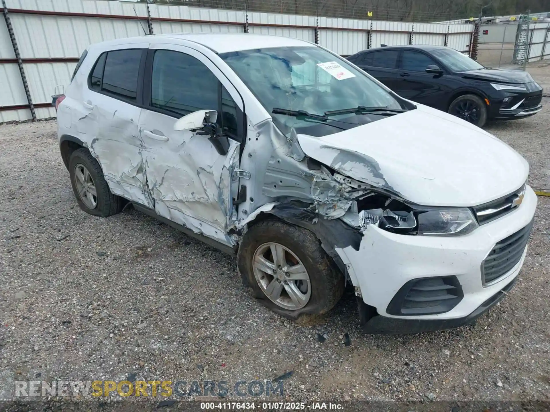 1 Photograph of a damaged car KL7CJKSB1MB322397 CHEVROLET TRAX 2021