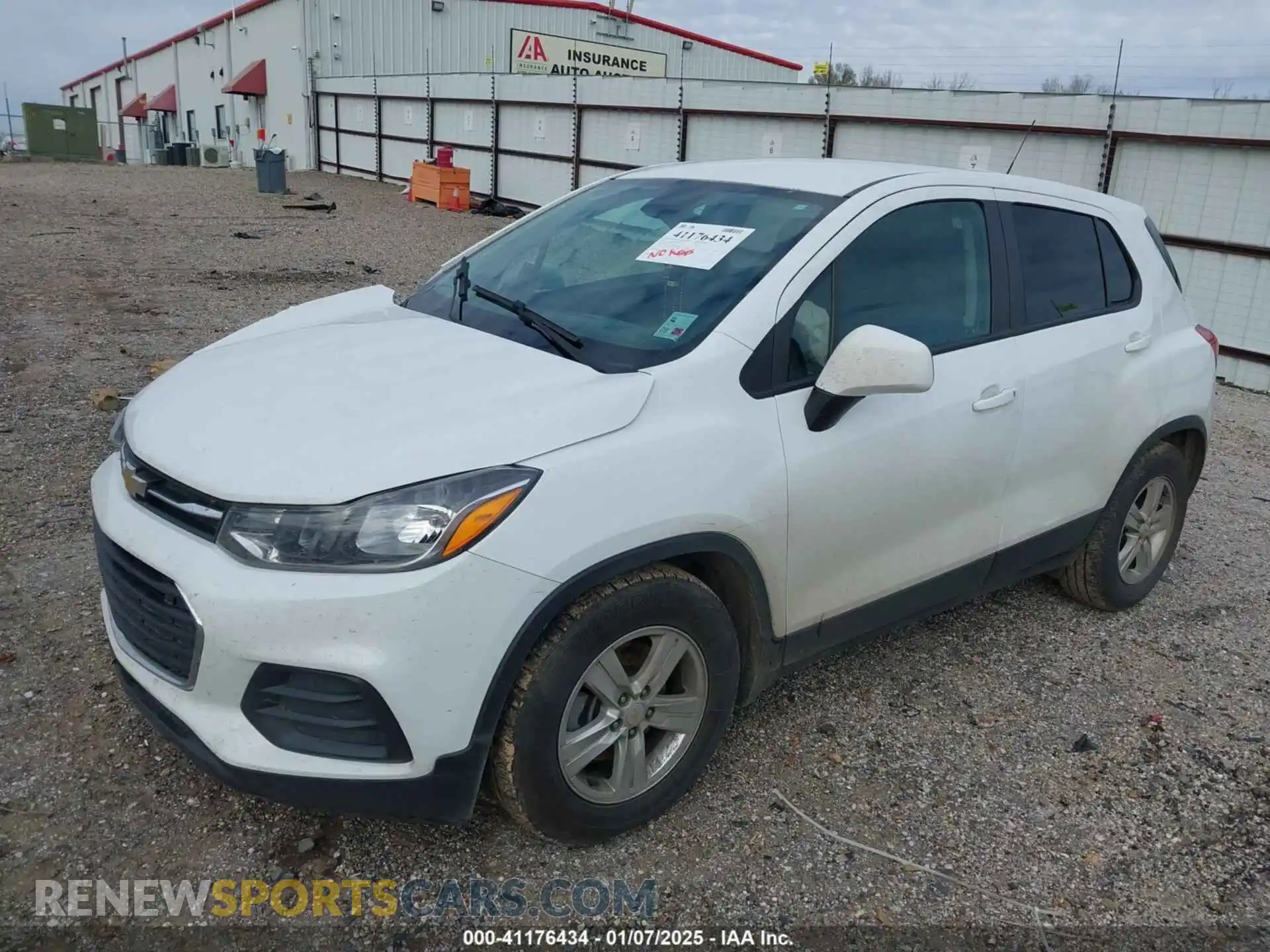 2 Photograph of a damaged car KL7CJKSB1MB322397 CHEVROLET TRAX 2021