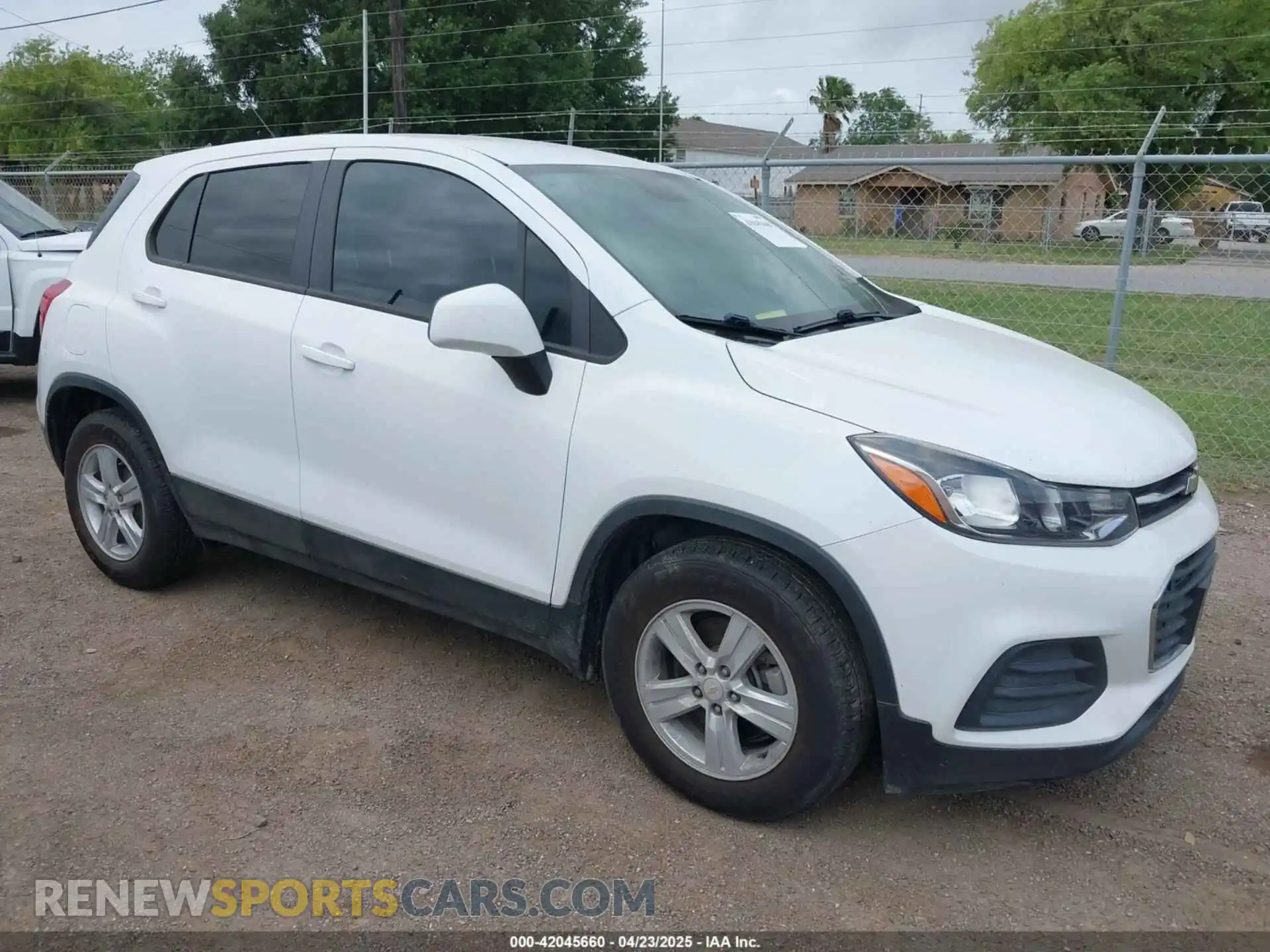 1 Photograph of a damaged car KL7CJKSB2MB302076 CHEVROLET TRAX 2021