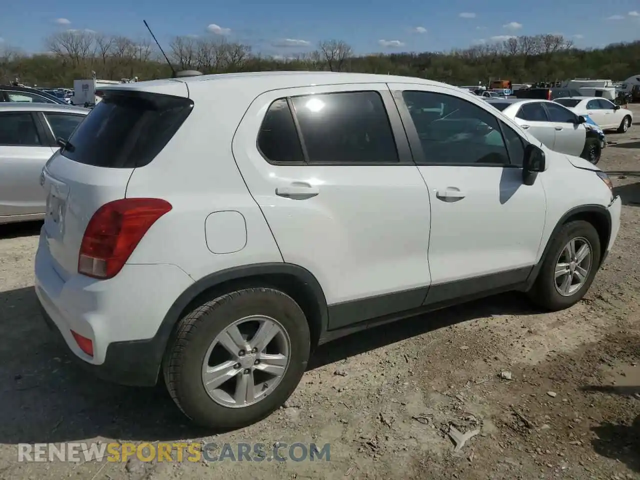 3 Photograph of a damaged car KL7CJKSB4MB312897 CHEVROLET TRAX 2021