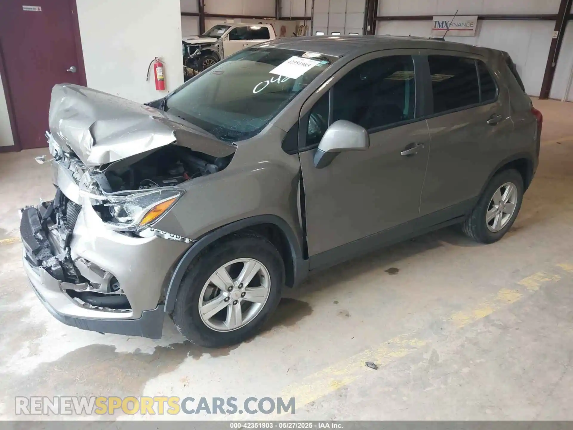 2 Photograph of a damaged car KL7CJKSB5MB310429 CHEVROLET TRAX 2021