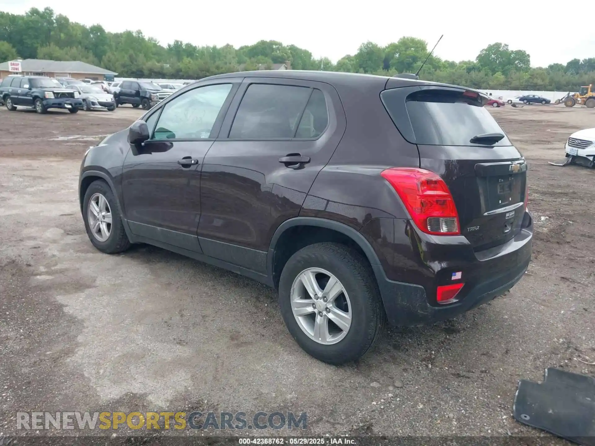 3 Photograph of a damaged car KL7CJKSB5MB332060 CHEVROLET TRAX 2021