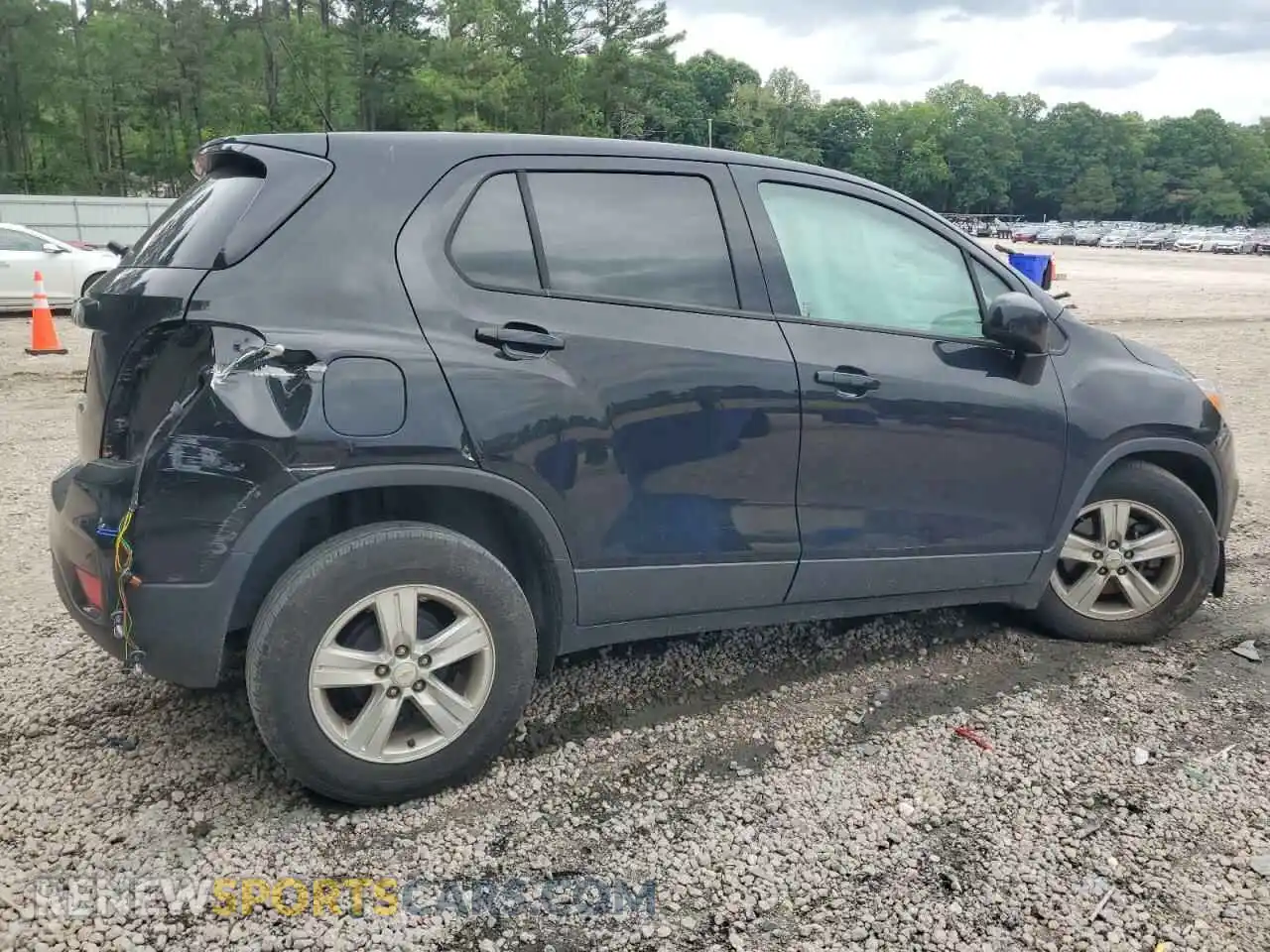 3 Photograph of a damaged car KL7CJKSB5MB333354 CHEVROLET TRAX 2021