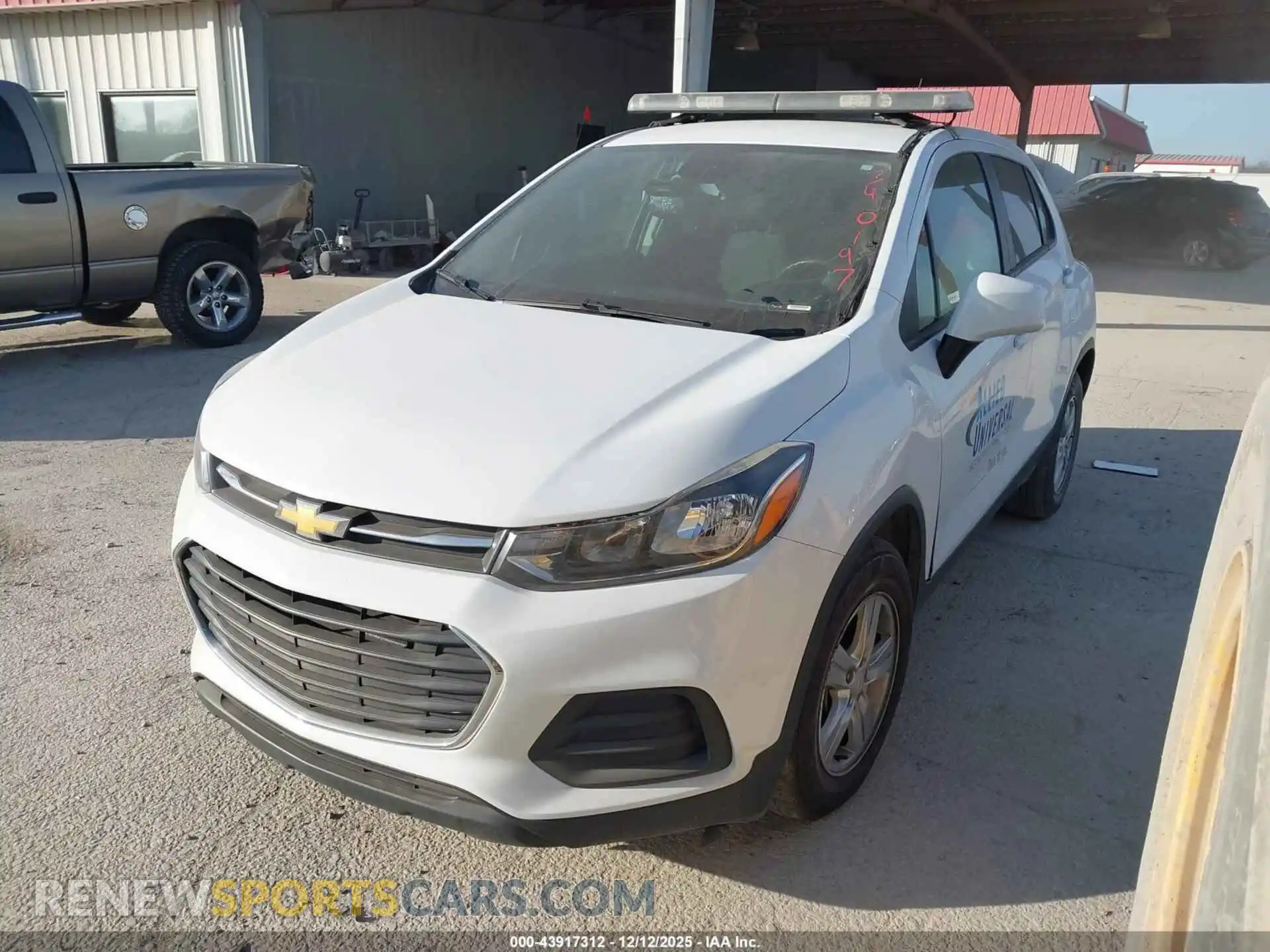 2 Photograph of a damaged car KL7CJKSB6MB340197 CHEVROLET TRAX 2021