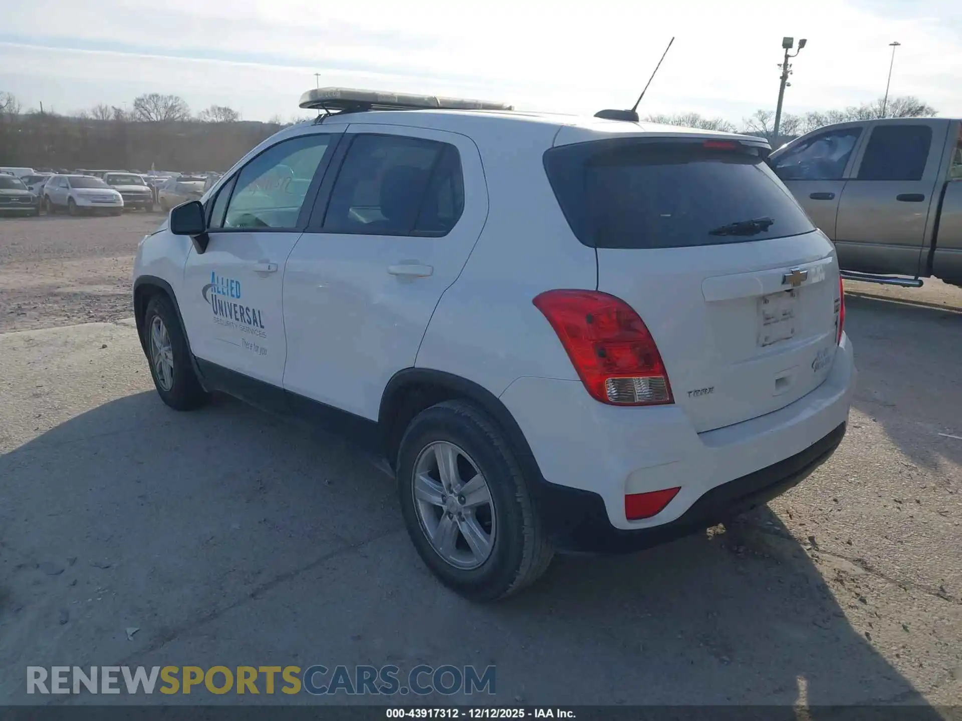 3 Photograph of a damaged car KL7CJKSB6MB340197 CHEVROLET TRAX 2021