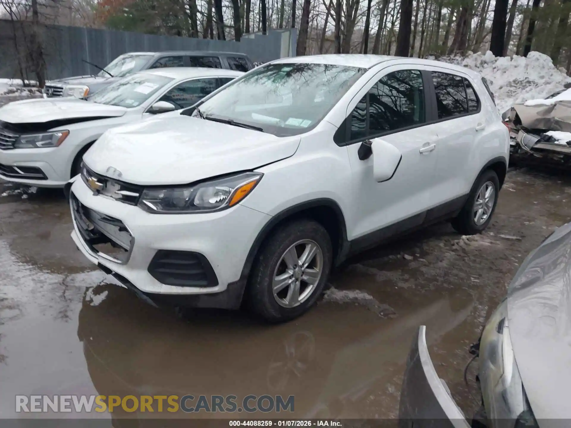 2 Photograph of a damaged car KL7CJKSB7MB301215 CHEVROLET TRAX 2021