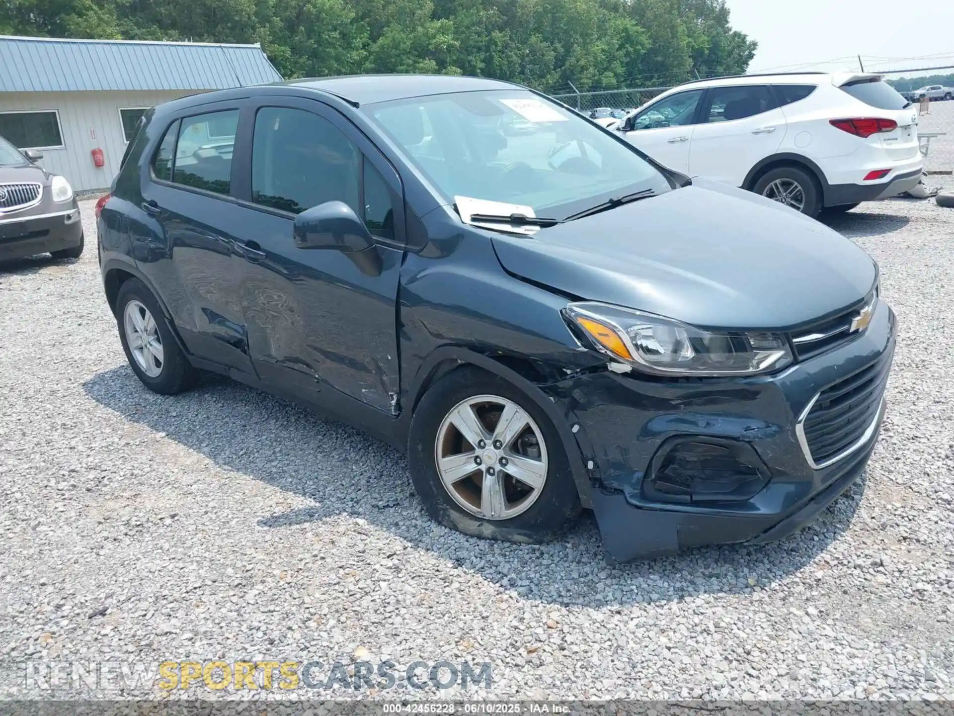 1 Photograph of a damaged car KL7CJKSB7MB307760 CHEVROLET TRAX 2021