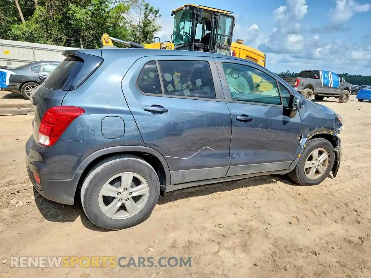 3 Photograph of a damaged car KL7CJKSB7MB358613 CHEVROLET TRAX 2021