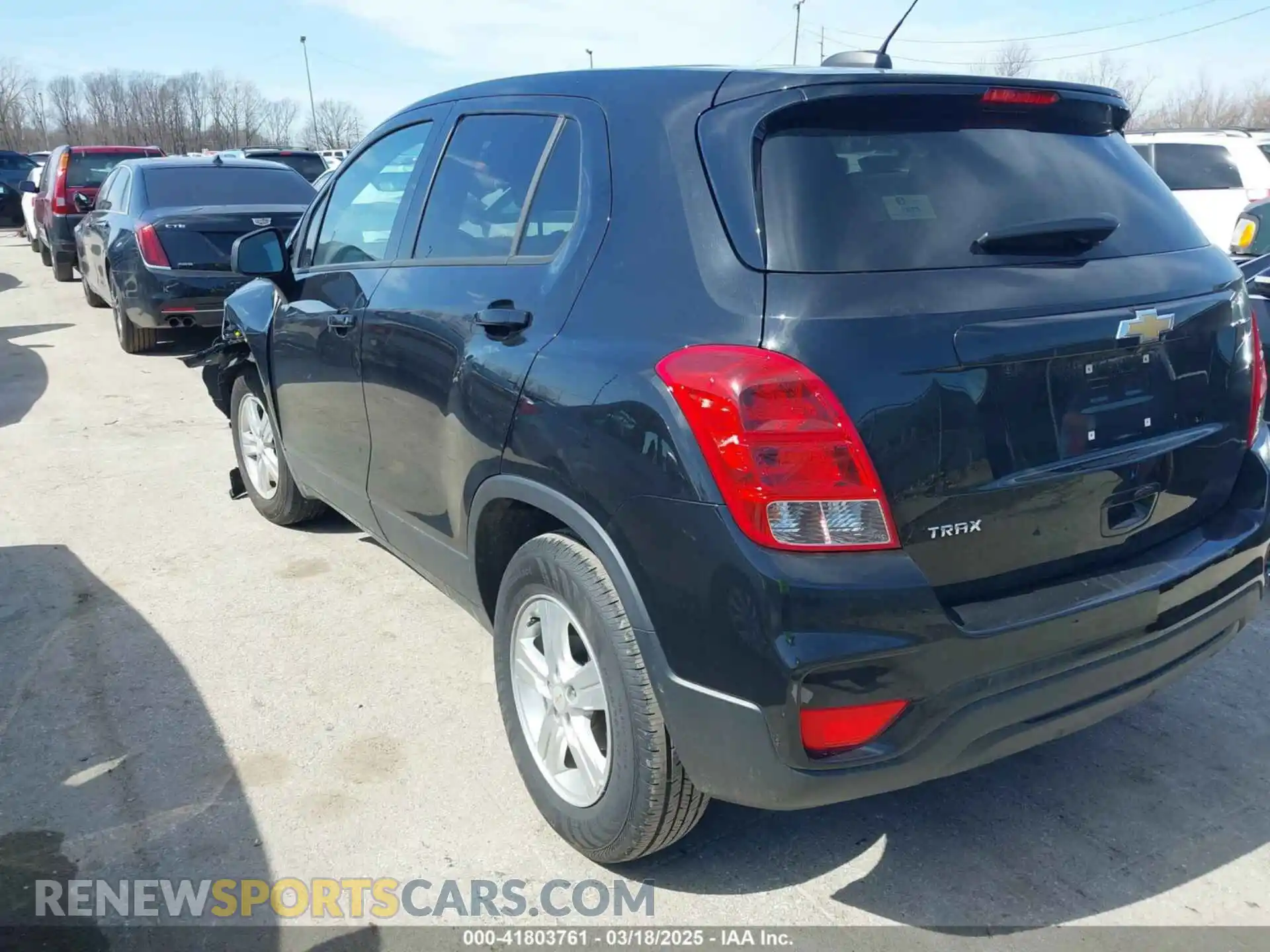 3 Photograph of a damaged car KL7CJKSB8MB303491 CHEVROLET TRAX 2021