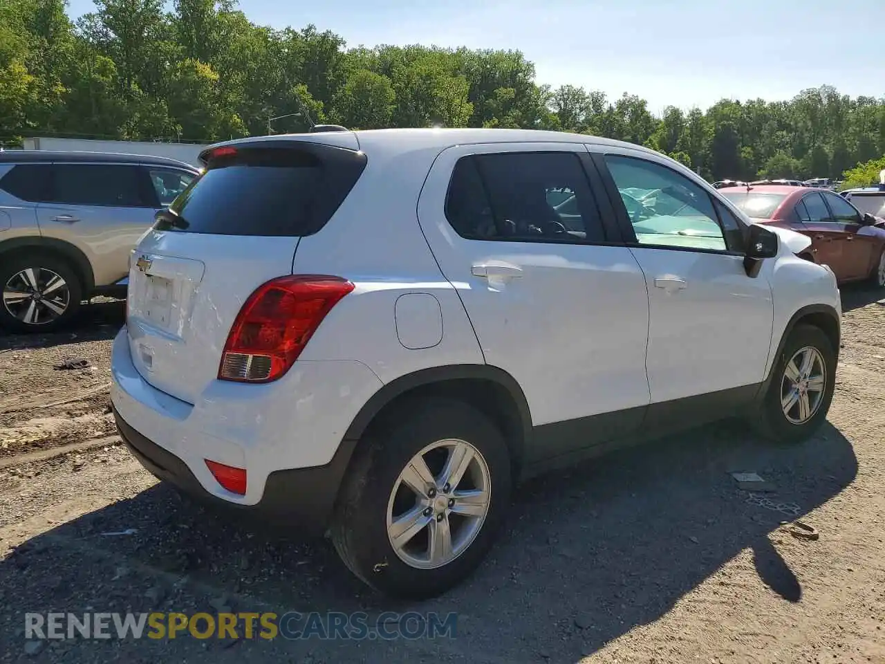 3 Фотография поврежденного автомобиля KL7CJKSB8MB305712 CHEVROLET TRAX 2021
