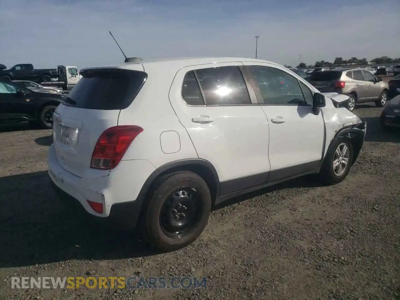 3 Photograph of a damaged car KL7CJKSB8MB313101 CHEVROLET TRAX 2021