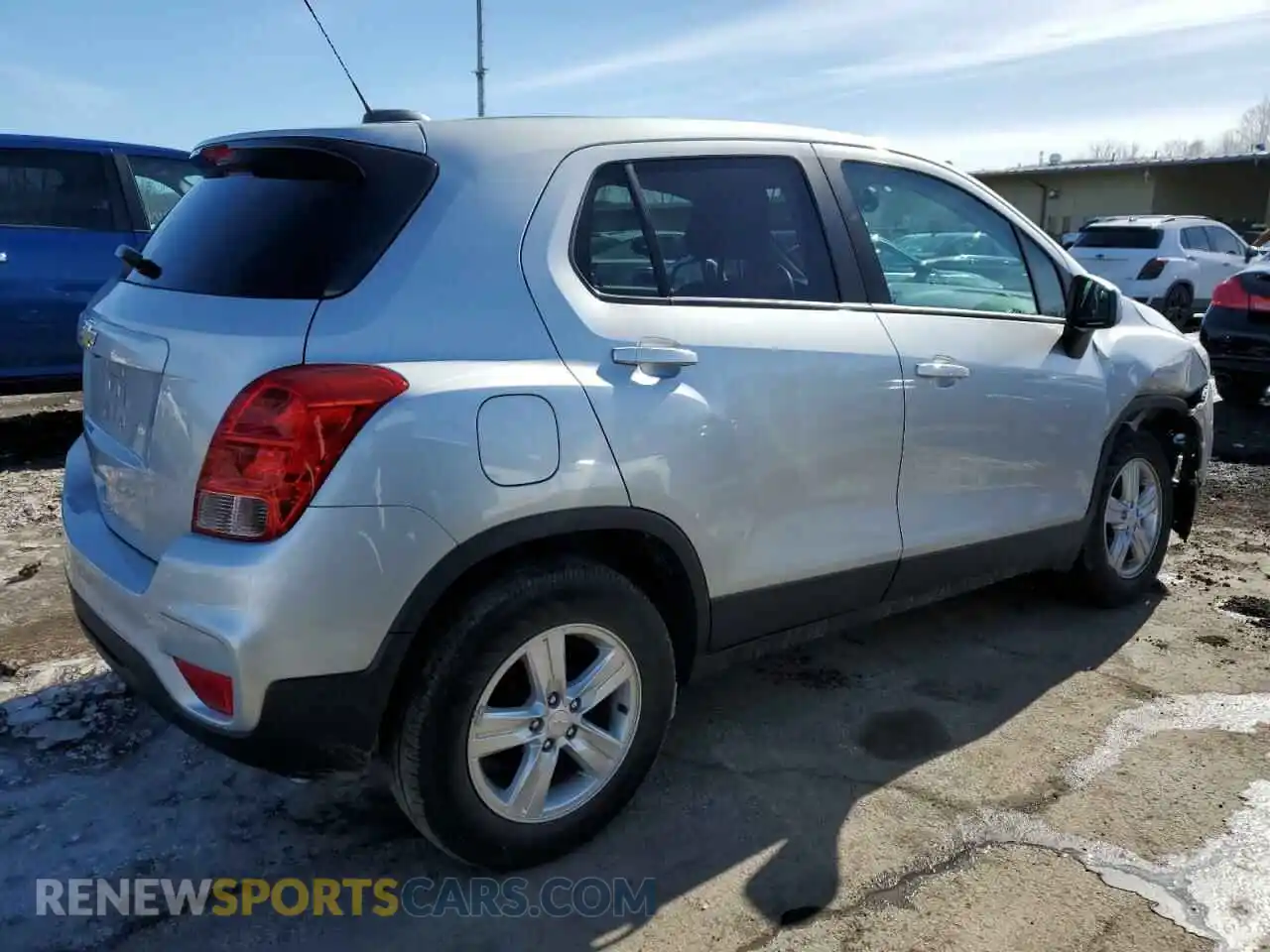 3 Photograph of a damaged car KL7CJKSB9MB302656 CHEVROLET TRAX 2021