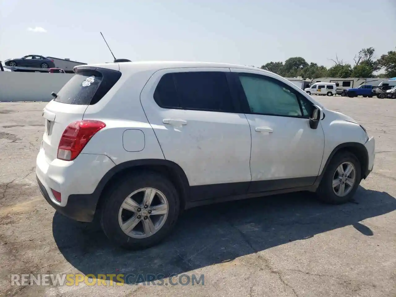 3 Photograph of a damaged car KL7CJKSBXMB306411 CHEVROLET TRAX 2021
