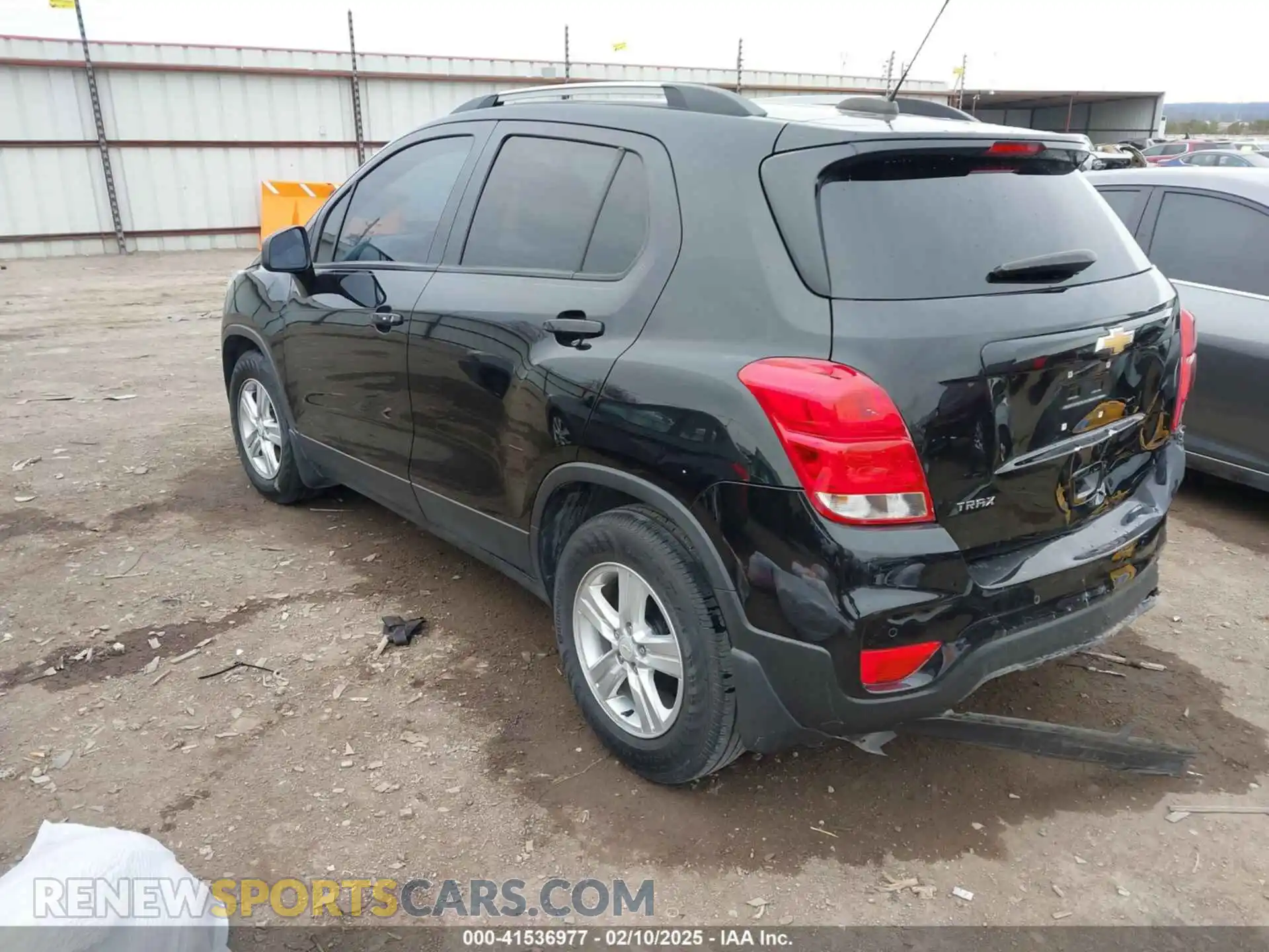 3 Photograph of a damaged car KL7CJLSB0MB312255 CHEVROLET TRAX 2021