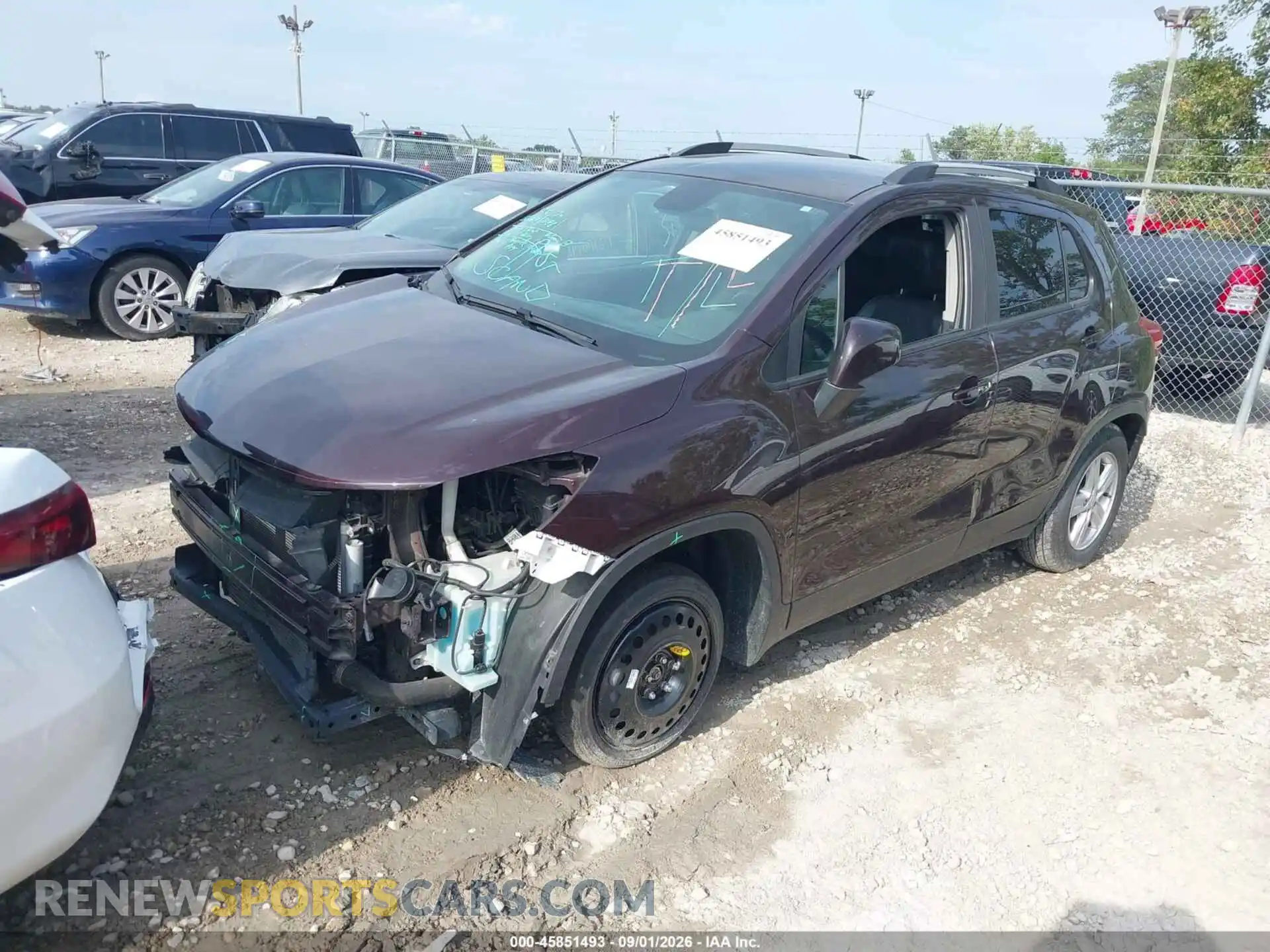 2 Фотография поврежденного автомобиля KL7CJLSB0MB319285 CHEVROLET TRAX 2021