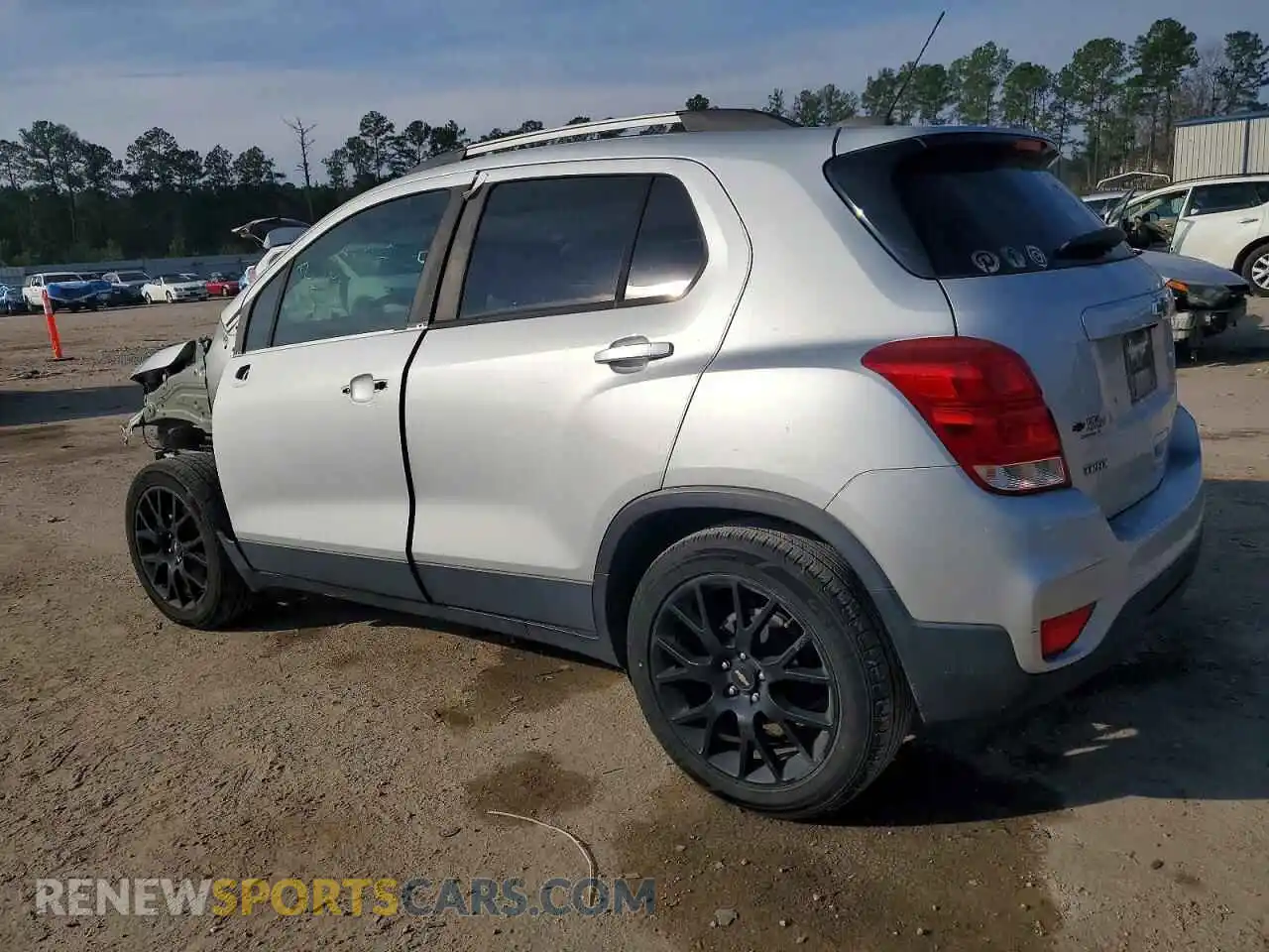 2 Photograph of a damaged car KL7CJLSB0MB342386 CHEVROLET TRAX 2021