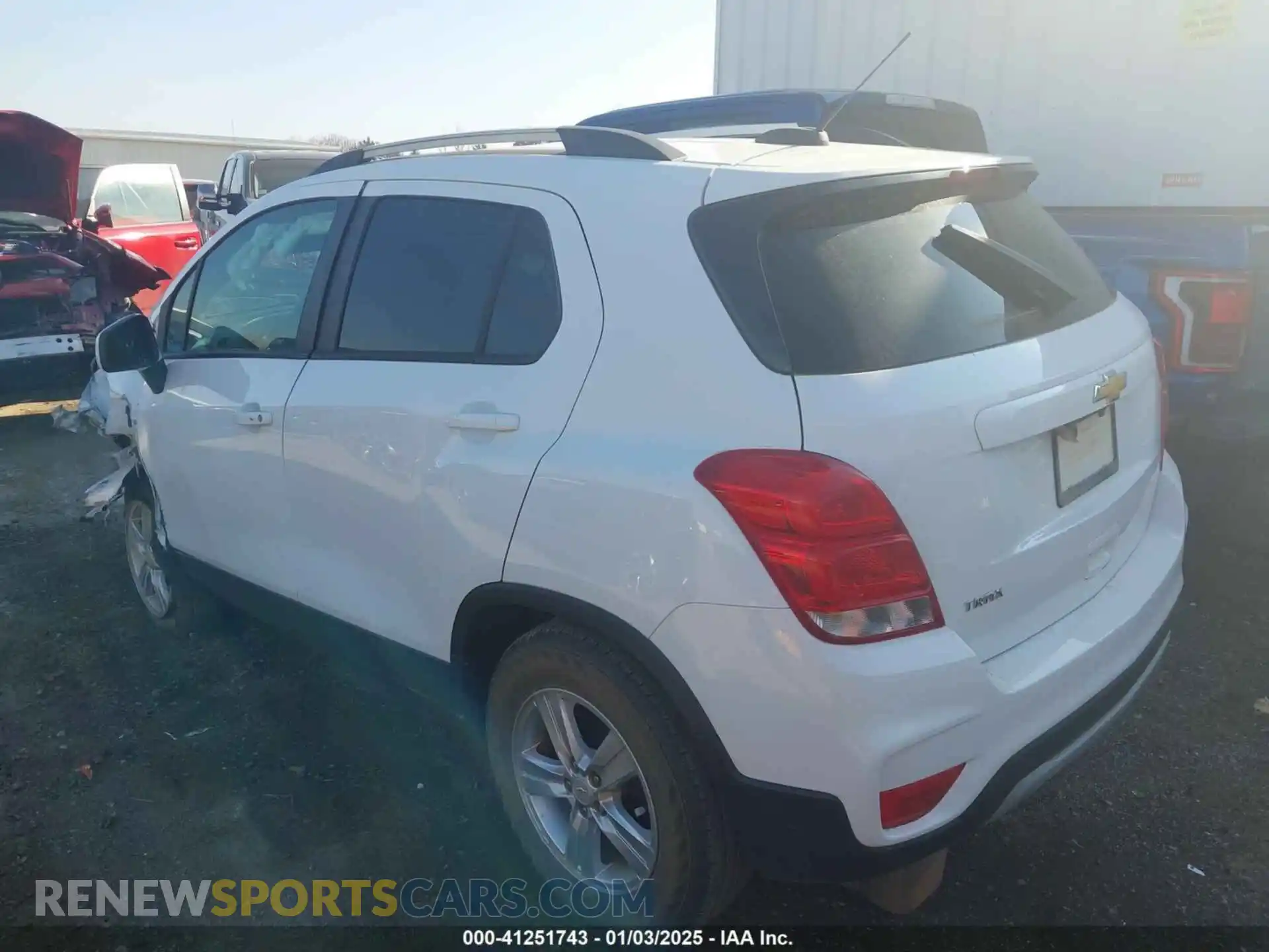 3 Photograph of a damaged car KL7CJLSB2MB309664 CHEVROLET TRAX 2021
