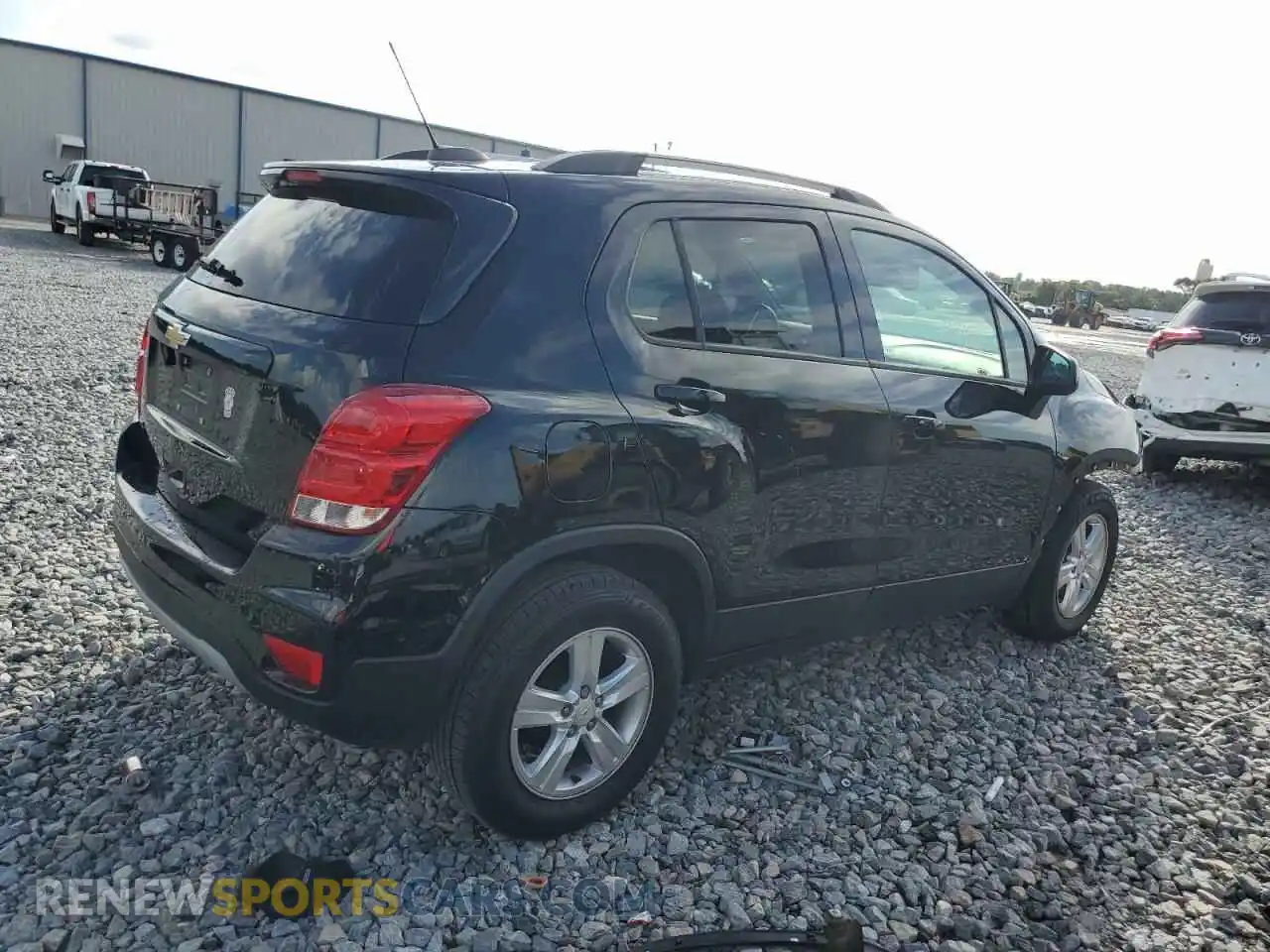 3 fotografías del automóvil dañado KL7CJLSB2MB317666 CHEVROLET TRAX 2021