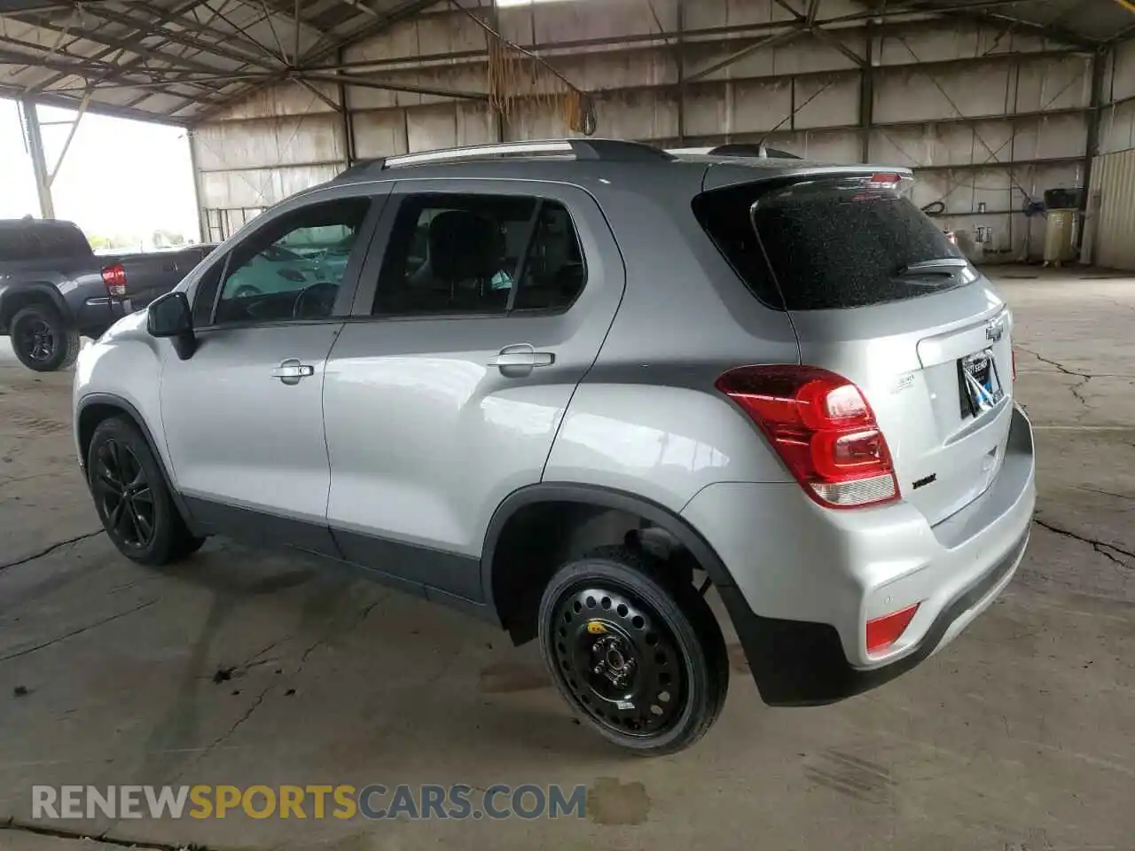 2 Photograph of a damaged car KL7CJLSB2MB320082 CHEVROLET TRAX 2021