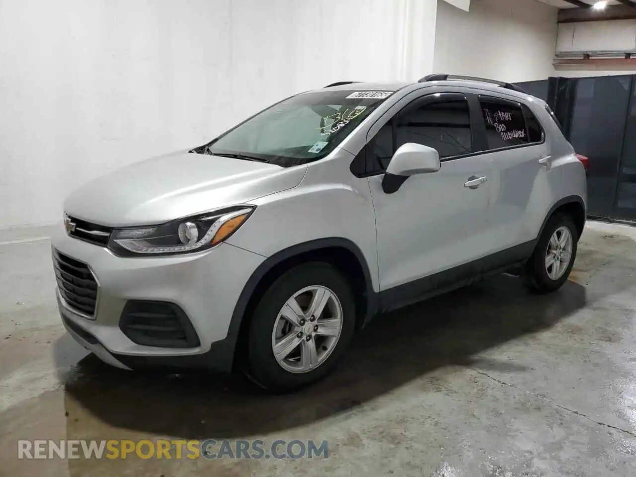 1 Photograph of a damaged car KL7CJLSB3MB336923 CHEVROLET TRAX 2021