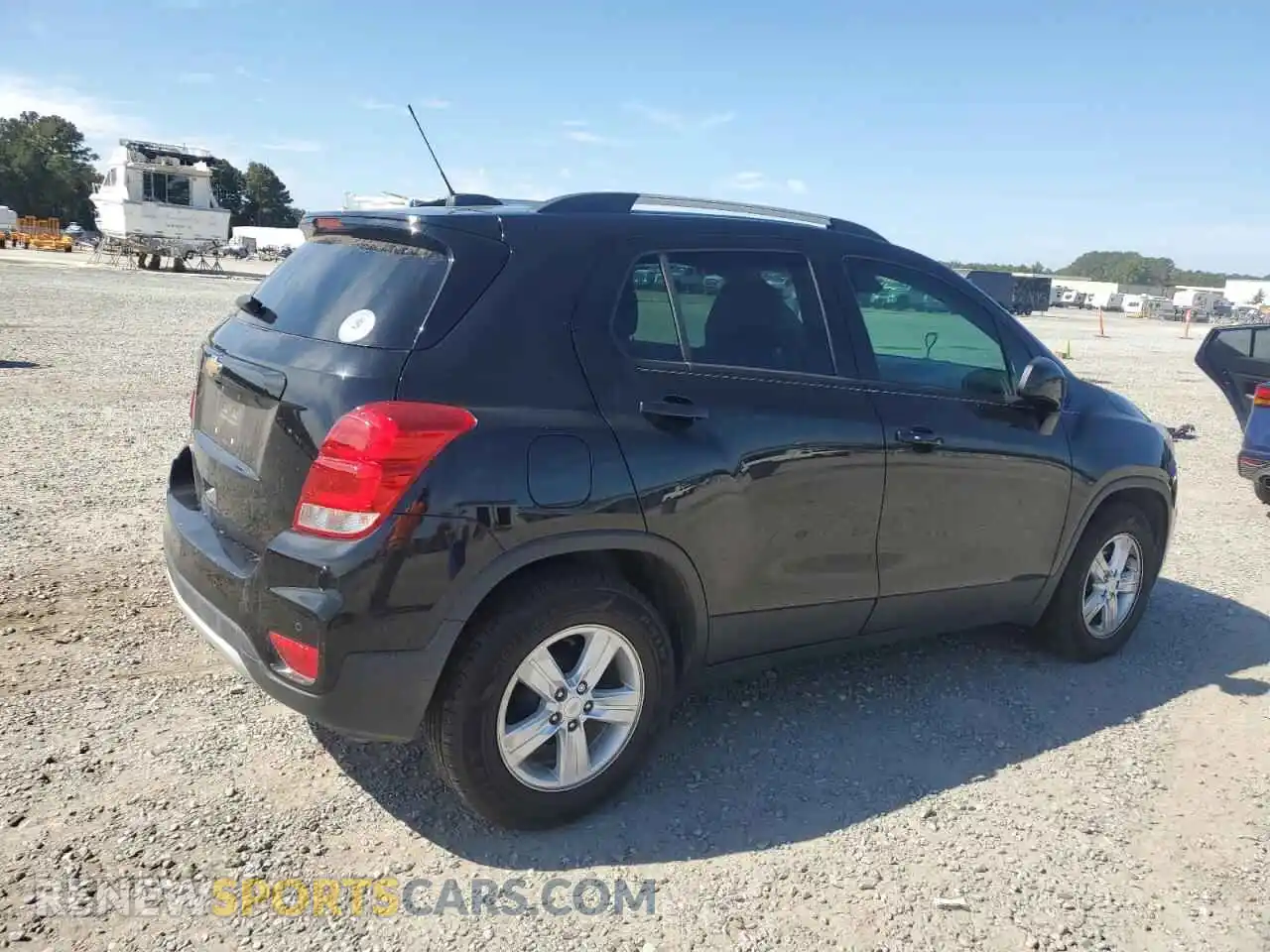 3 Photograph of a damaged car KL7CJLSB4MB310136 CHEVROLET TRAX 2021