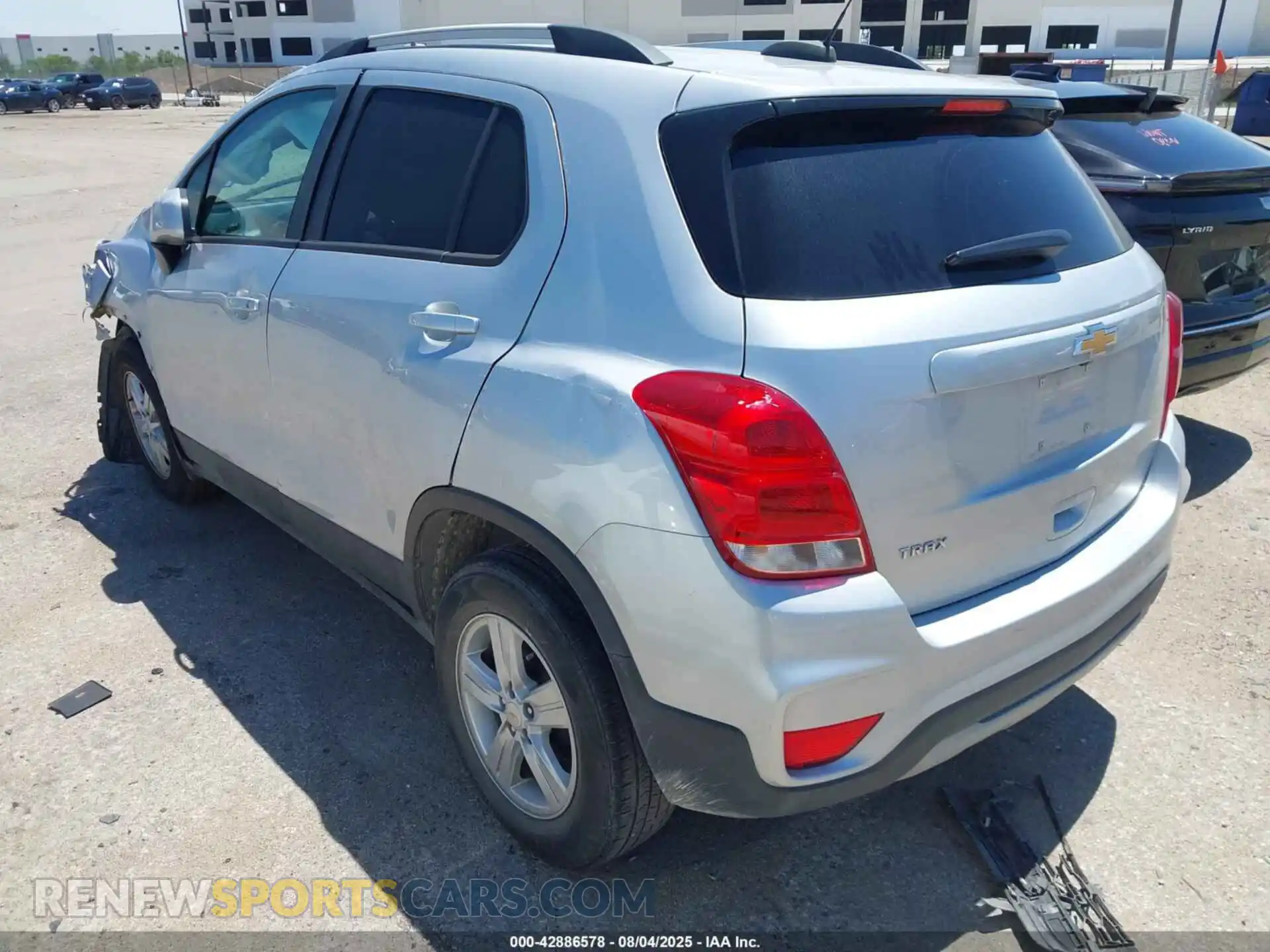 3 Photograph of a damaged car KL7CJLSB4MB322805 CHEVROLET TRAX 2021
