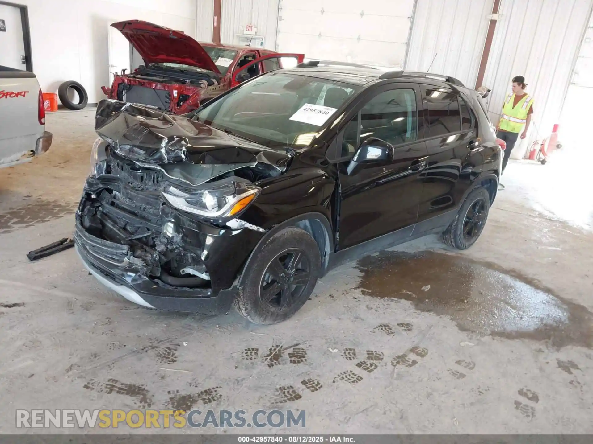 2 Photograph of a damaged car KL7CJLSB4MB330063 CHEVROLET TRAX 2021