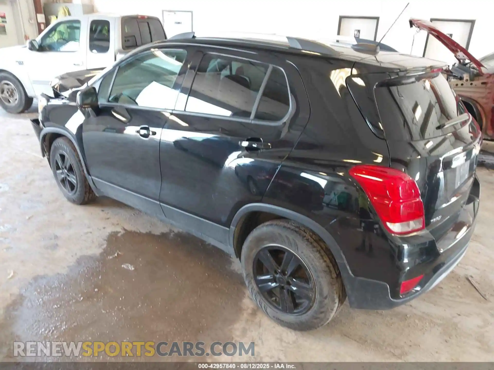 3 Photograph of a damaged car KL7CJLSB4MB330063 CHEVROLET TRAX 2021