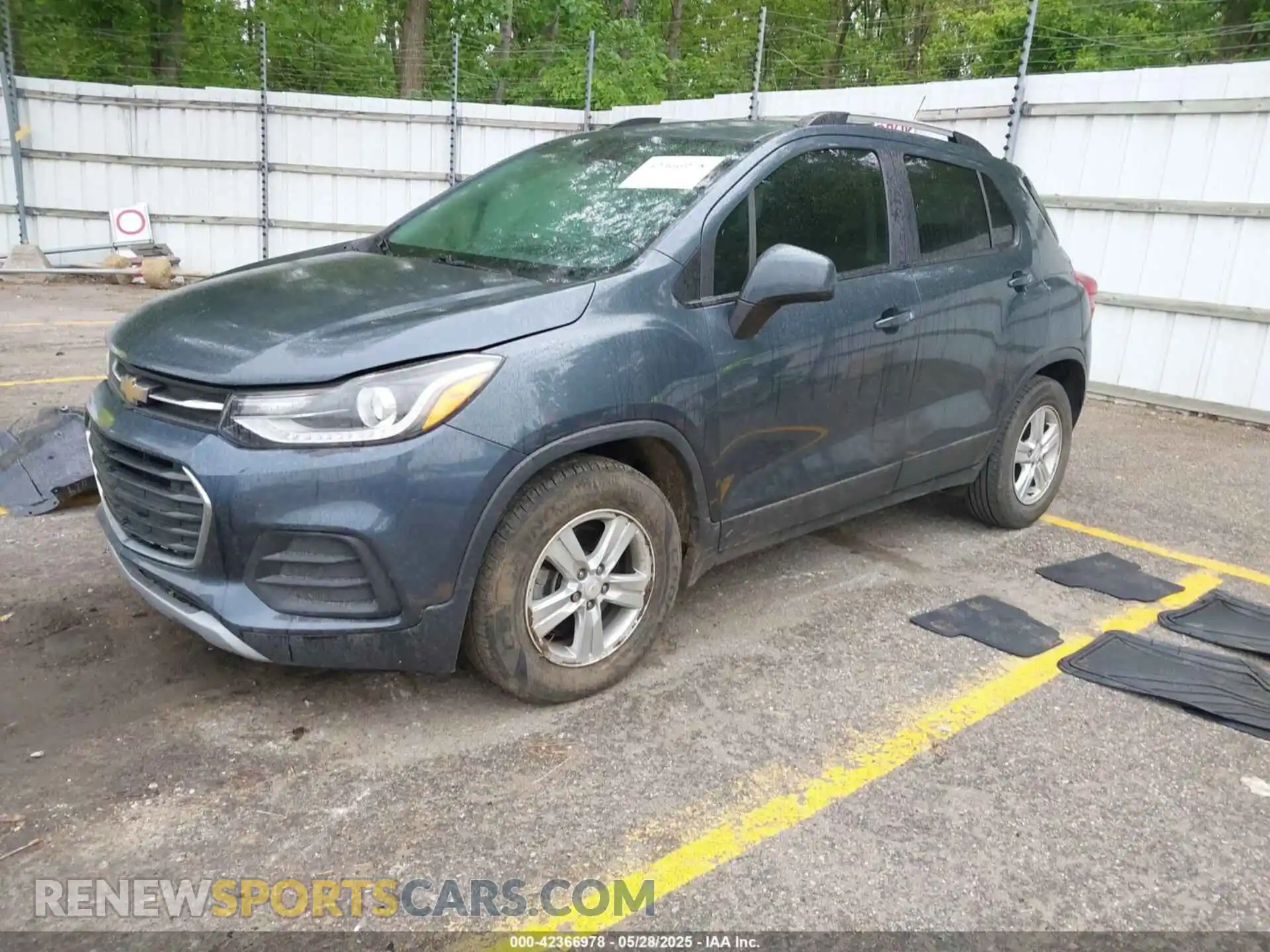 2 fotografías del automóvil dañado KL7CJLSB5MB311845 CHEVROLET TRAX 2021