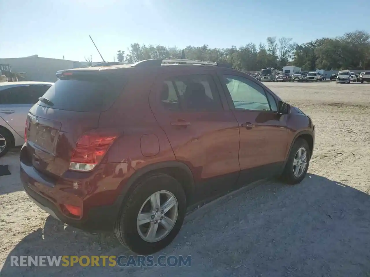 3 Photograph of a damaged car KL7CJLSB5MB317595 CHEVROLET TRAX 2021