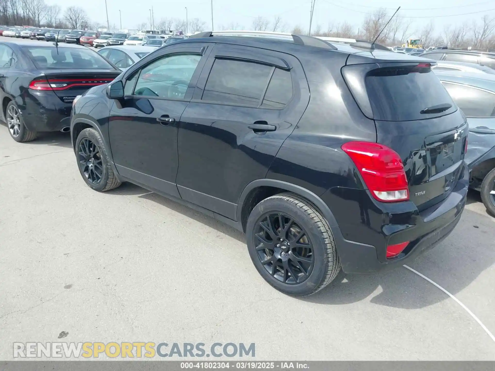 3 Photograph of a damaged car KL7CJLSB6MB321624 CHEVROLET TRAX 2021
