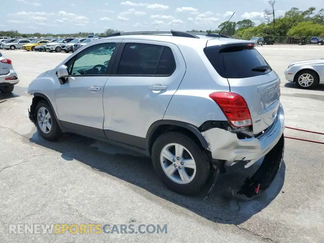 2 Photograph of a damaged car KL7CJLSB6MB328122 CHEVROLET TRAX 2021
