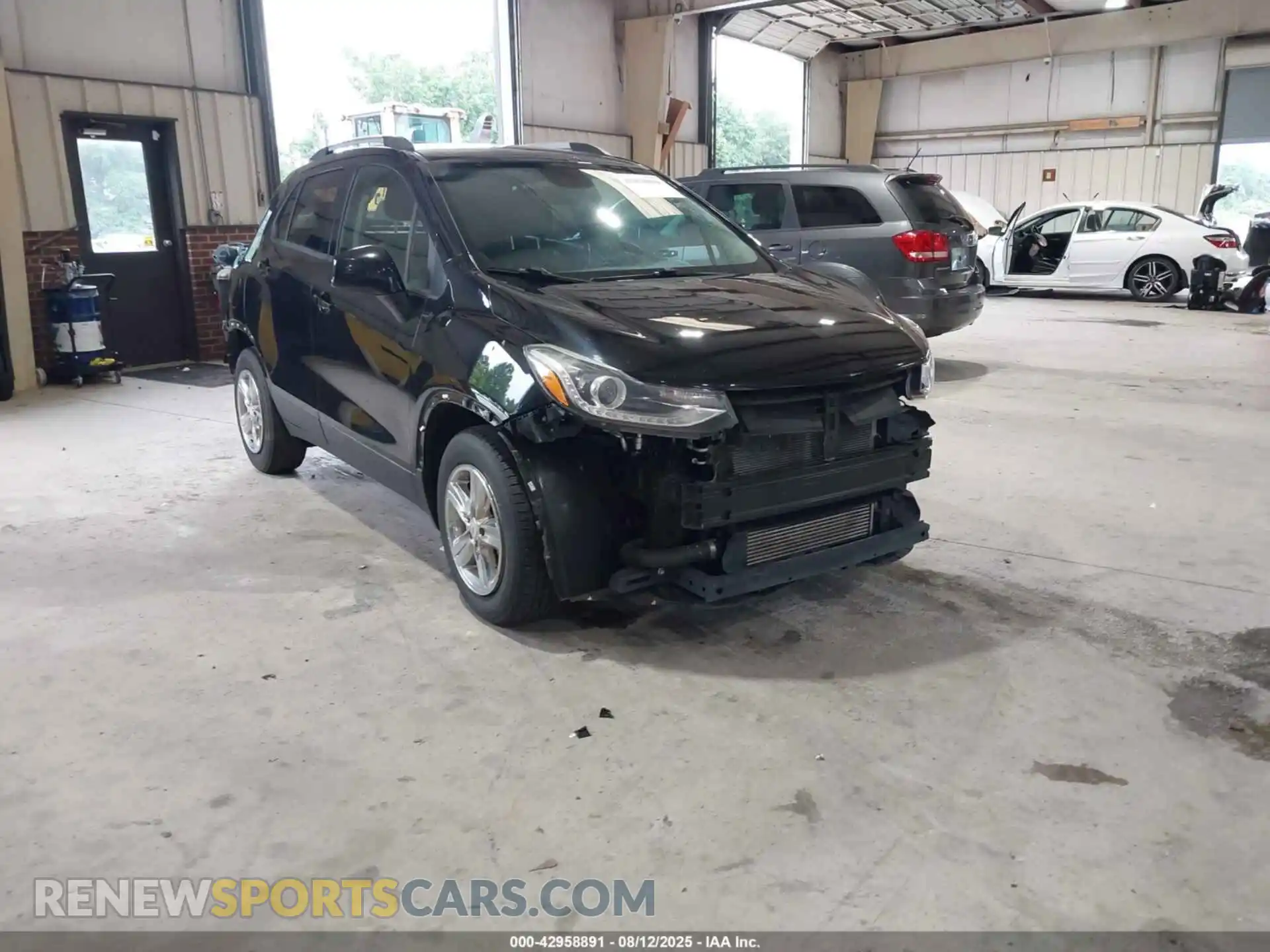 1 Photograph of a damaged car KL7CJLSB7MB327416 CHEVROLET TRAX 2021