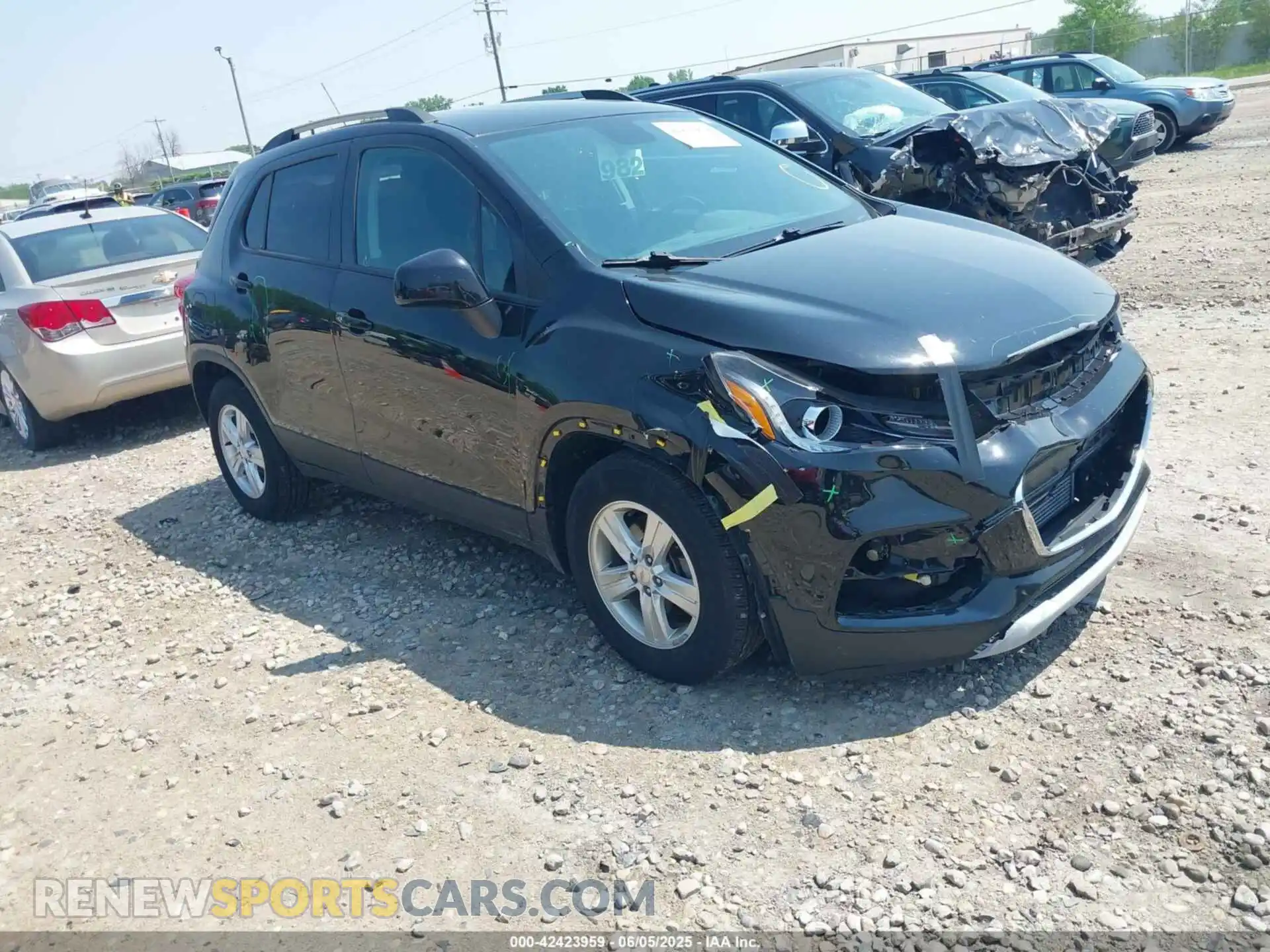 1 Photograph of a damaged car KL7CJLSB7MB332907 CHEVROLET TRAX 2021