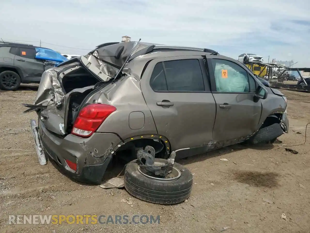 3 Photograph of a damaged car KL7CJLSB8MB331295 CHEVROLET TRAX 2021