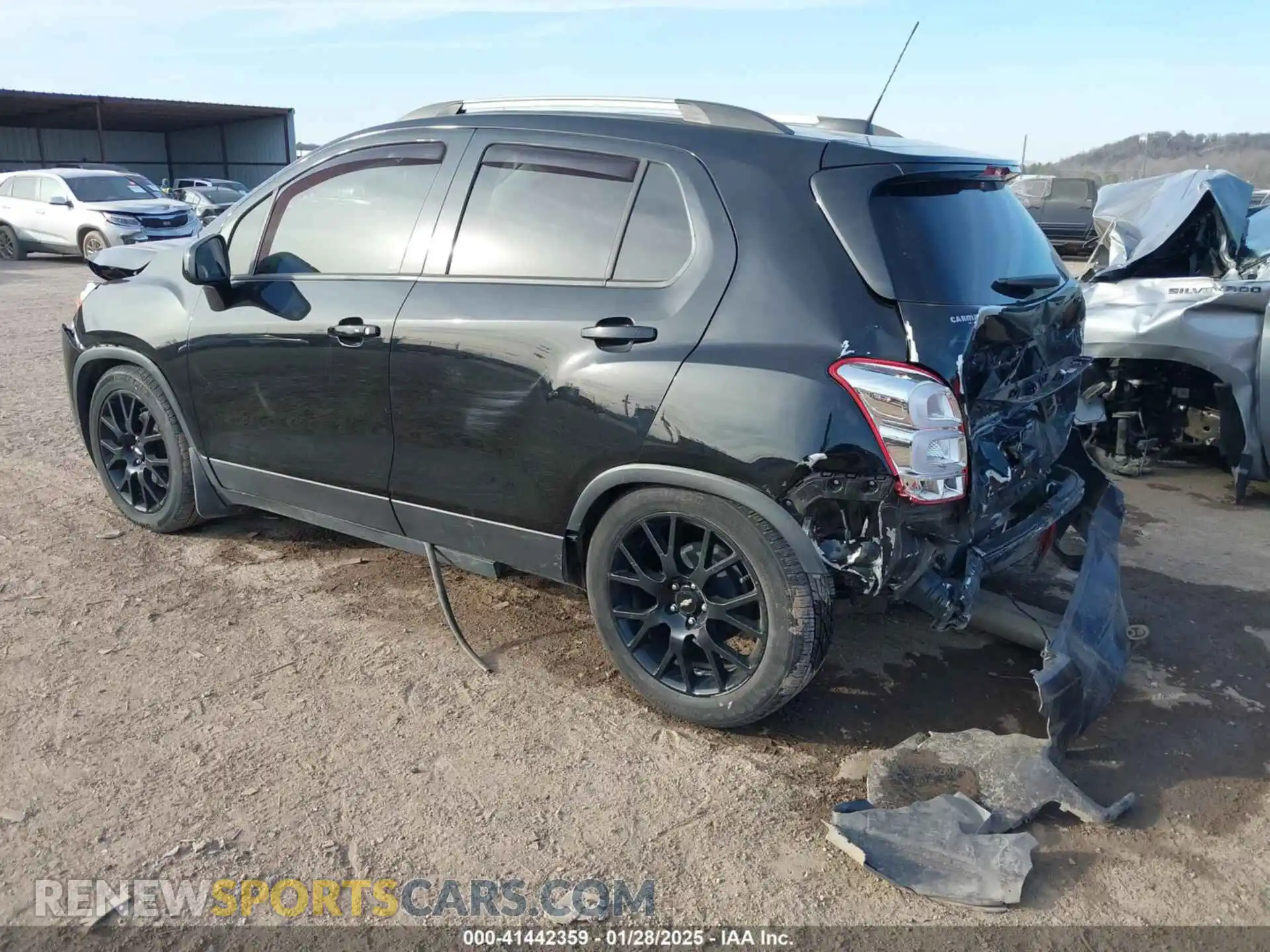 3 Photograph of a damaged car KL7CJLSB9MB338000 CHEVROLET TRAX 2021