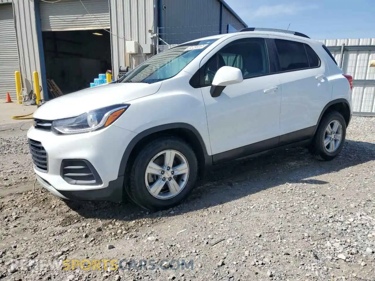 1 Photograph of a damaged car KL7CJLSM1MB372725 CHEVROLET TRAX 2021