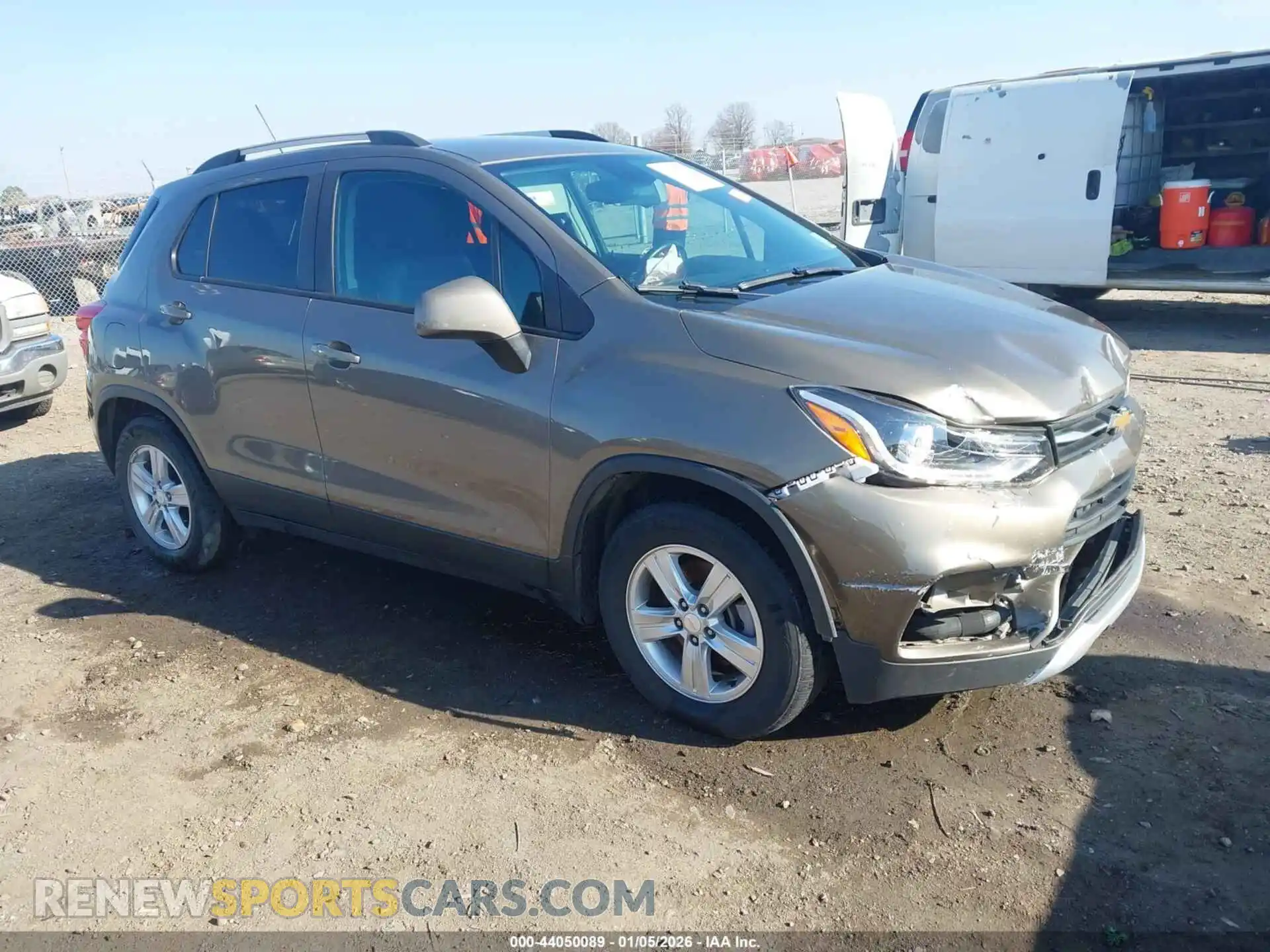 1 Photograph of a damaged car KL7CJLSM2MB360843 CHEVROLET TRAX 2021