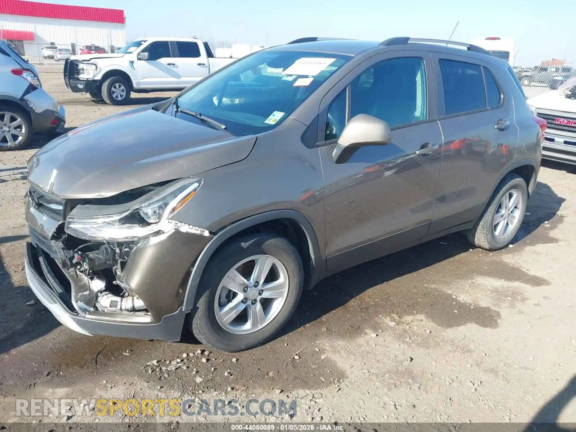 2 Photograph of a damaged car KL7CJLSM2MB360843 CHEVROLET TRAX 2021