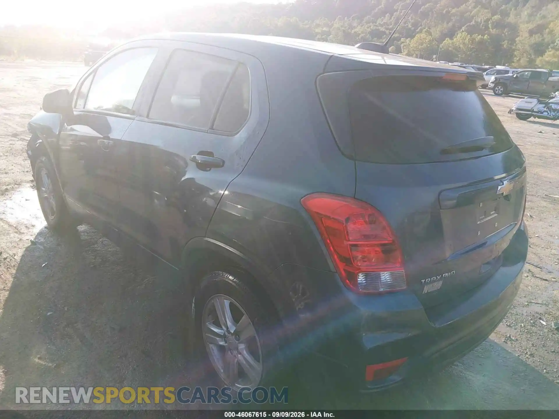 3 fotografías del automóvil dañado KL7CJNSB0MB311067 CHEVROLET TRAX 2021