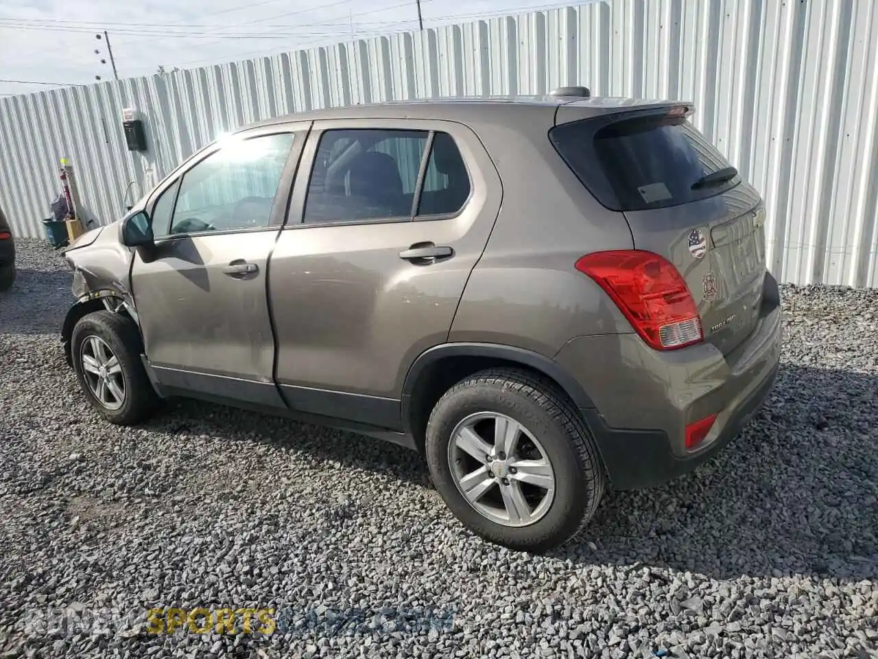2 Photograph of a damaged car KL7CJNSB0MB351908 CHEVROLET TRAX 2021