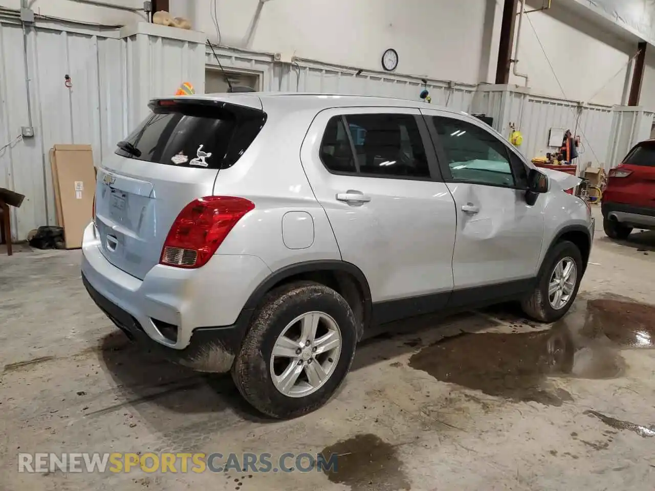 3 Photograph of a damaged car KL7CJNSB1MB301194 CHEVROLET TRAX 2021
