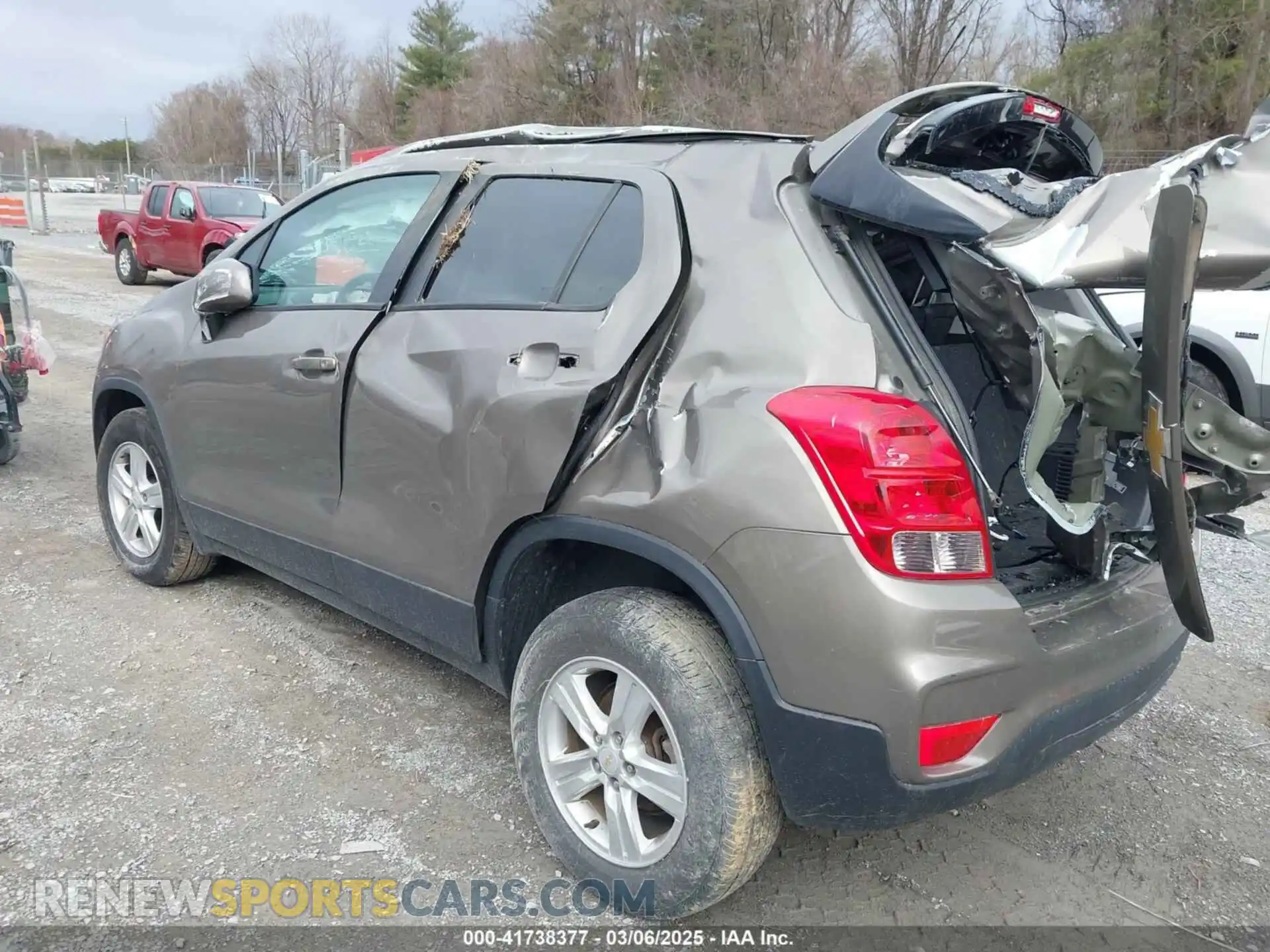 3 Photograph of a damaged car KL7CJNSB2MB312589 CHEVROLET TRAX 2021